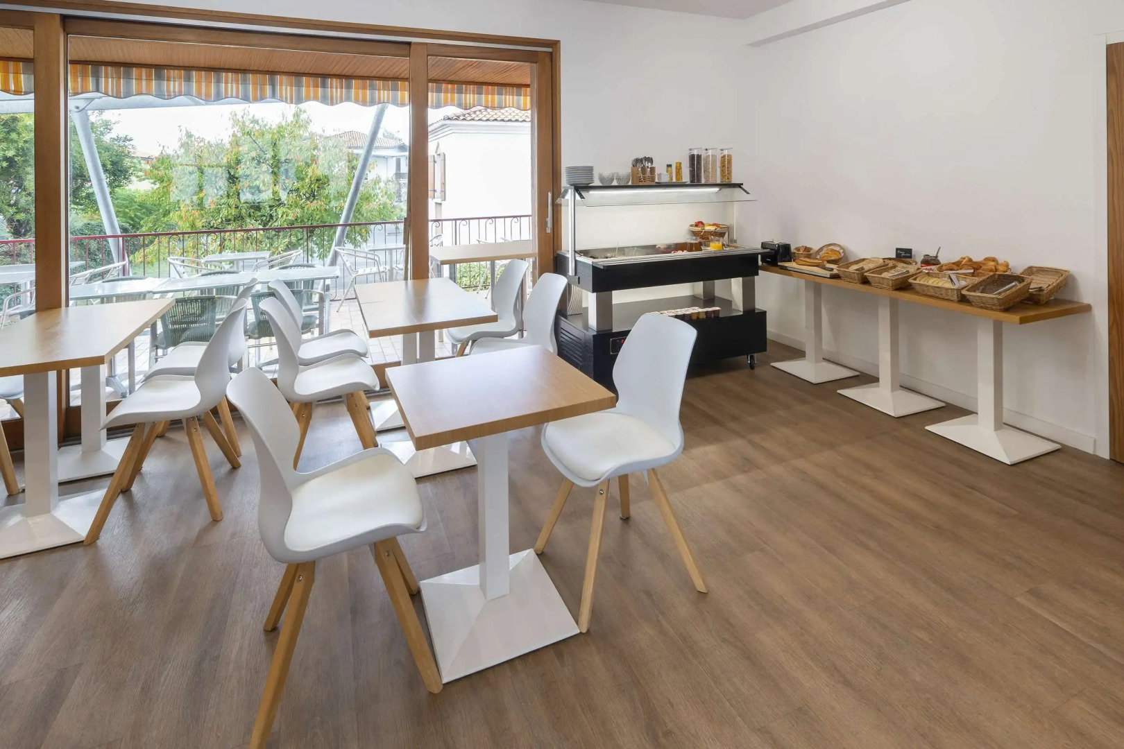 Sure Hotel by Best Western Saintes