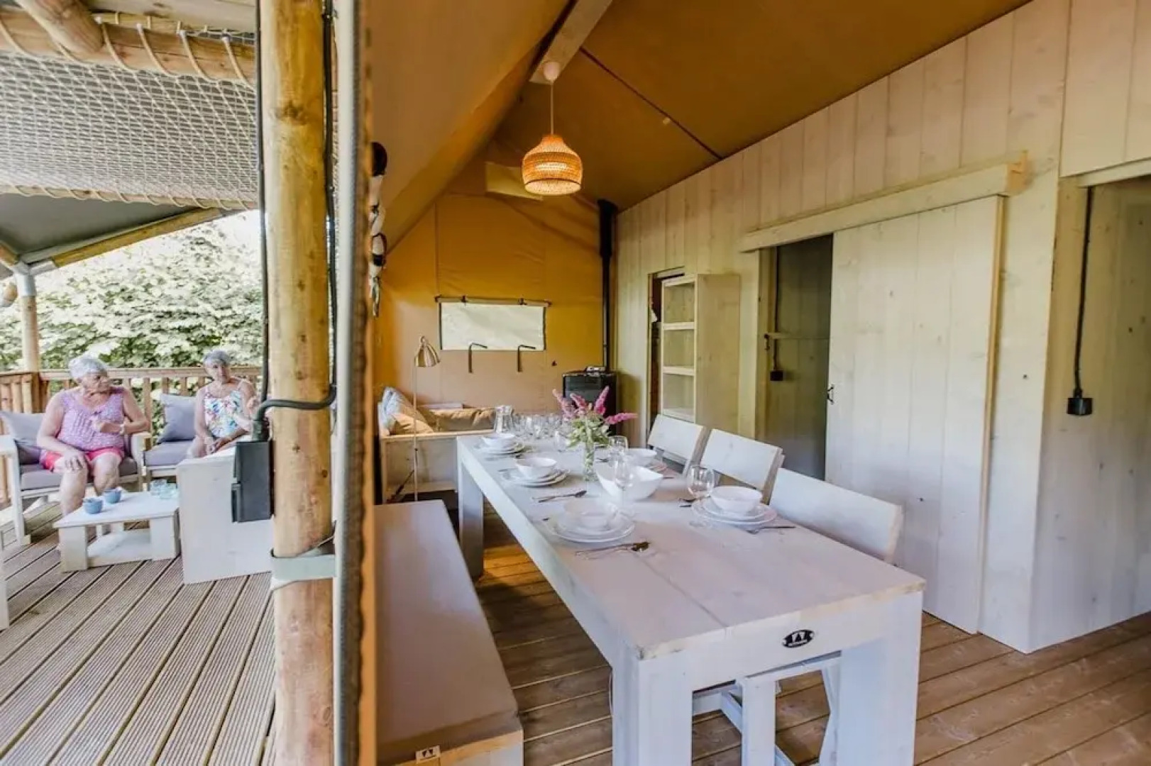 Family Forest Stay With Garden