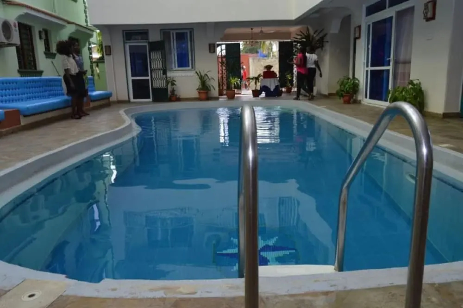 Prime Comfort Hotel & Apartments