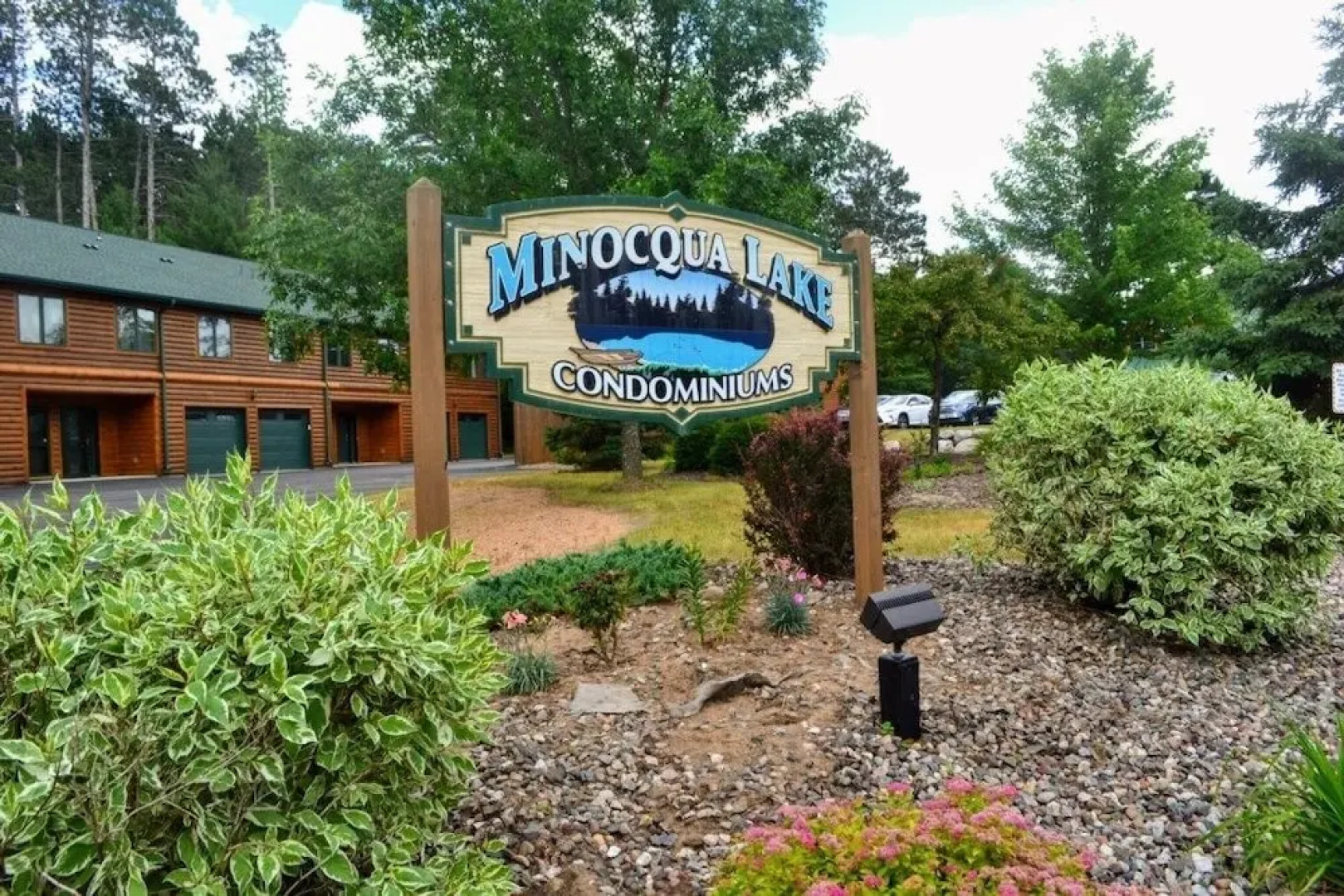 Minocqua Lake - A1 2 Bedroom Condo