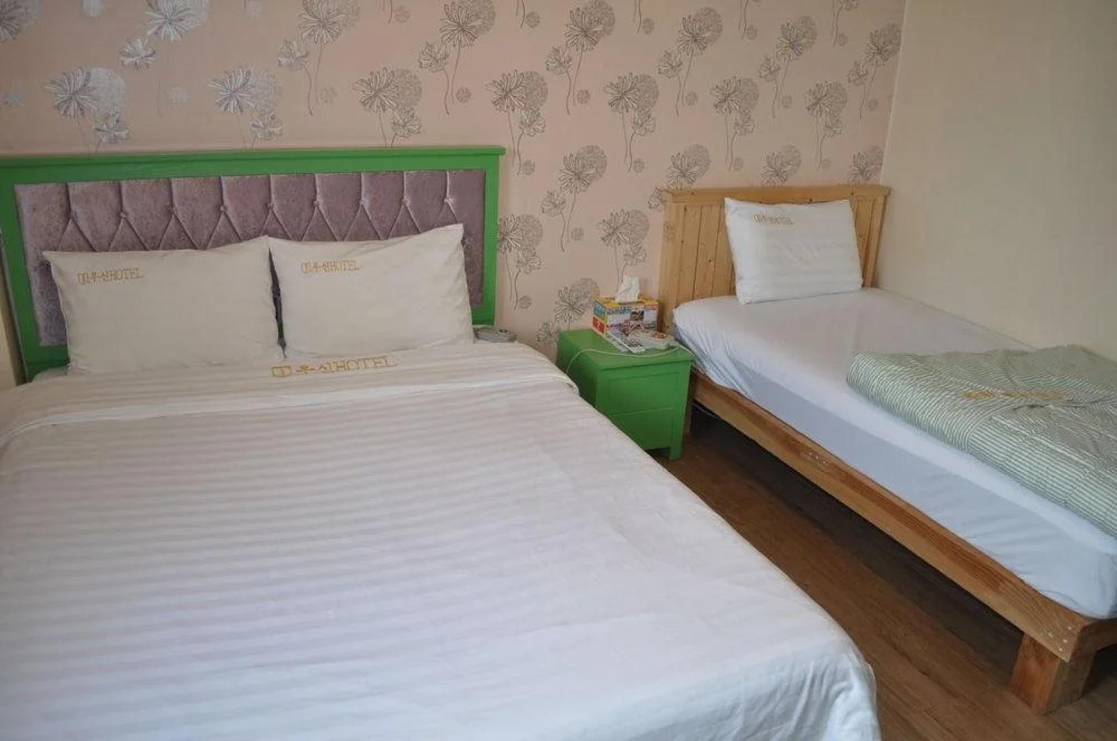 Goodstay Jeonju Wooshin Hotel