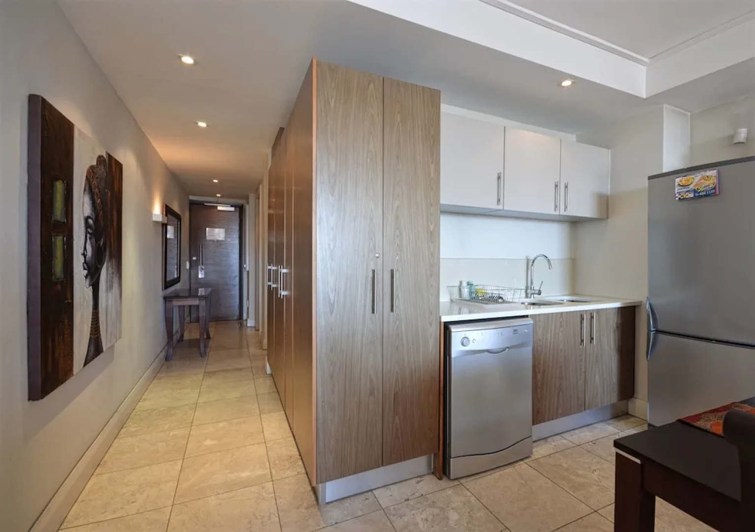 Canal Quays Luxury Apartments