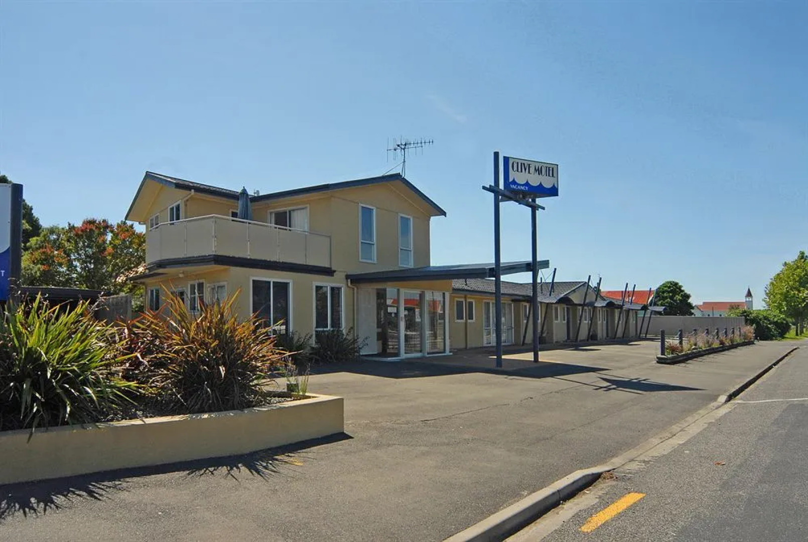 Clive Motel