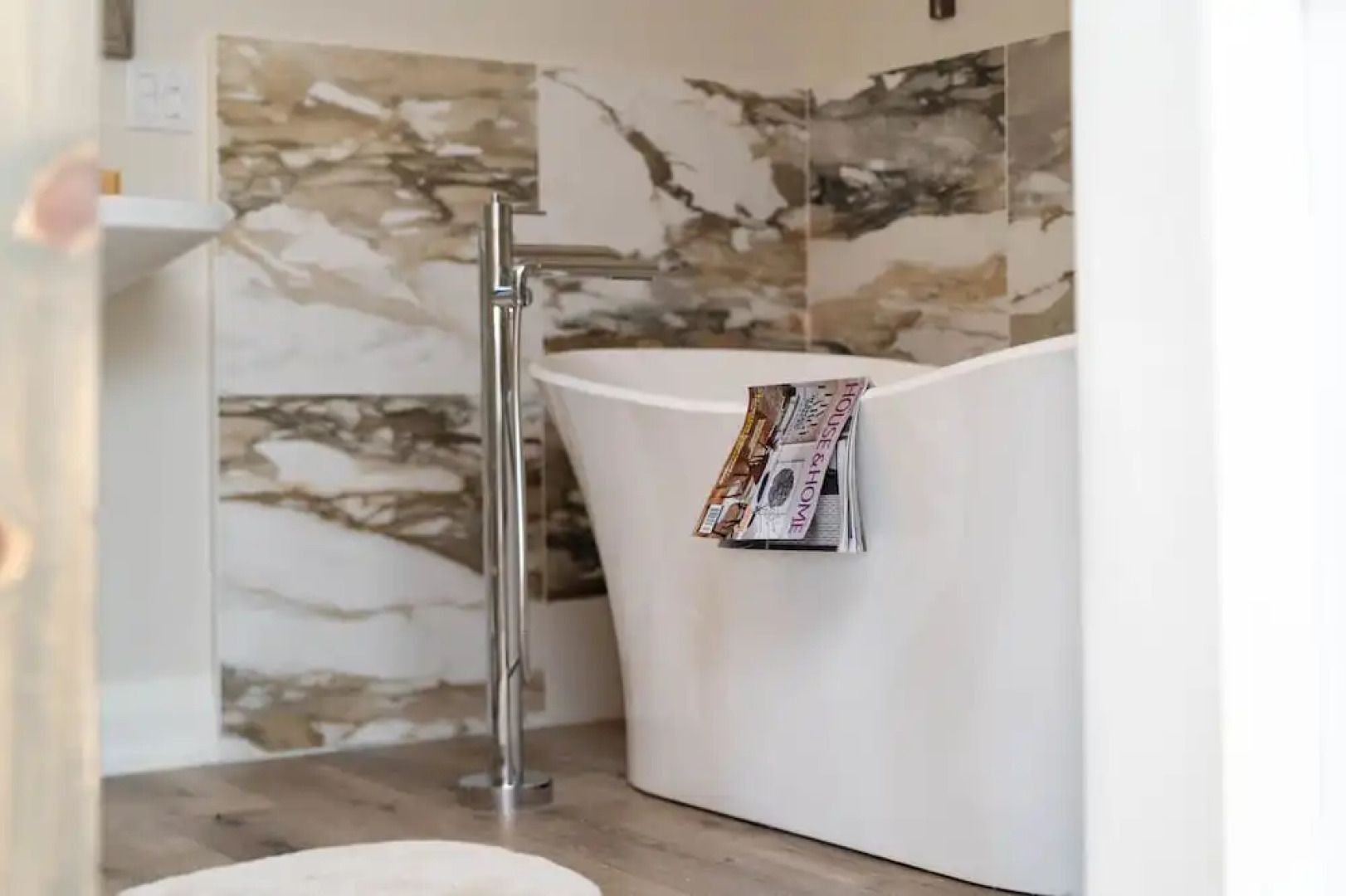 Twisted Lemon Restaurant & Boutique Inn