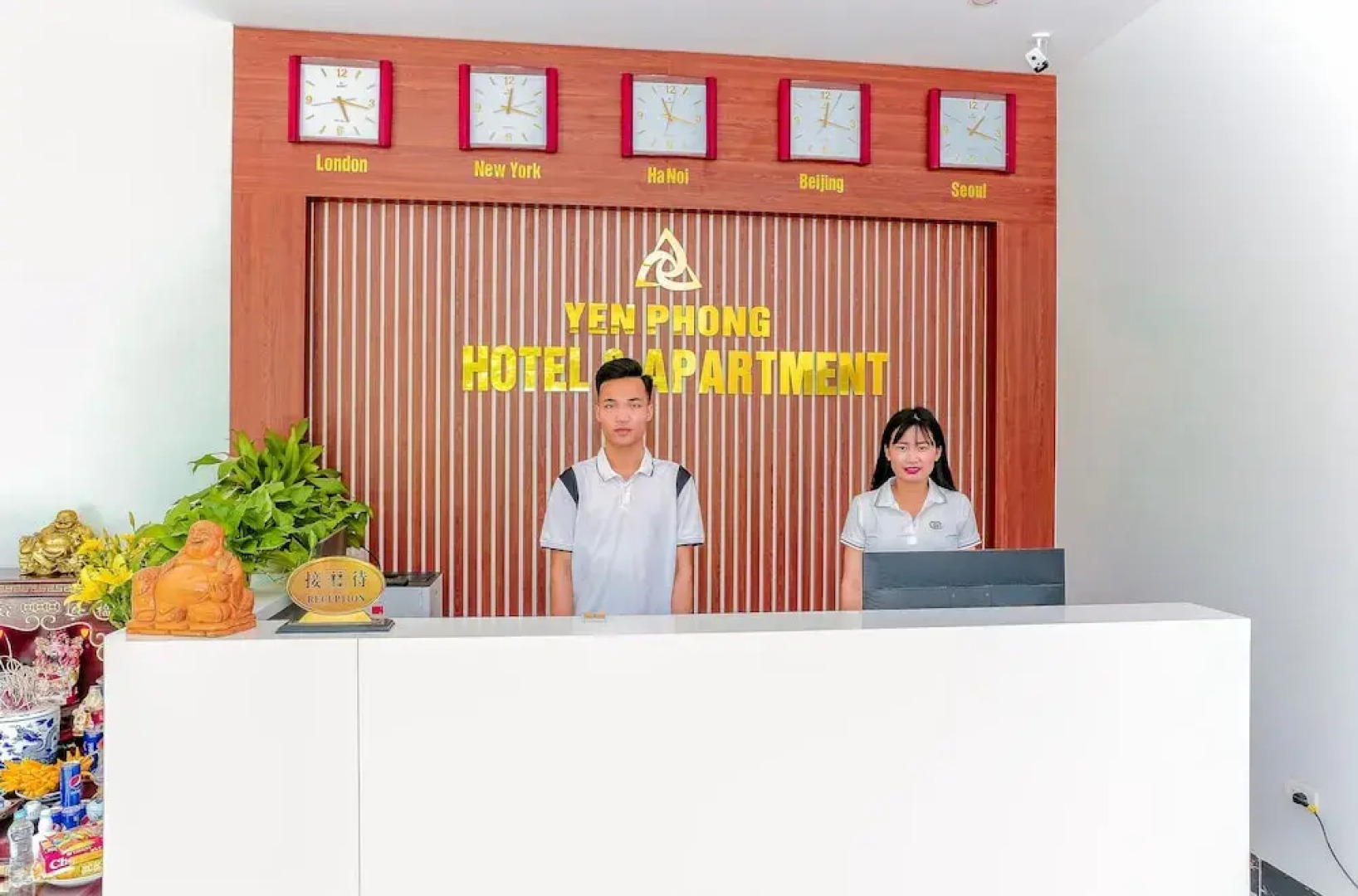Yên Phong Hotel
