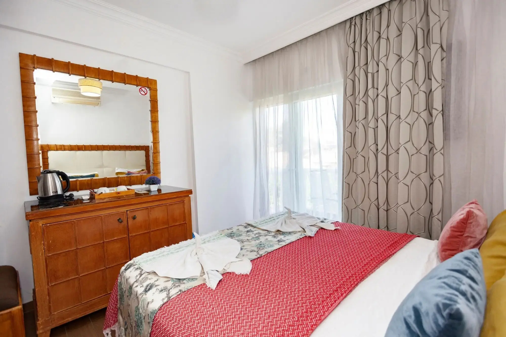 London Hotel