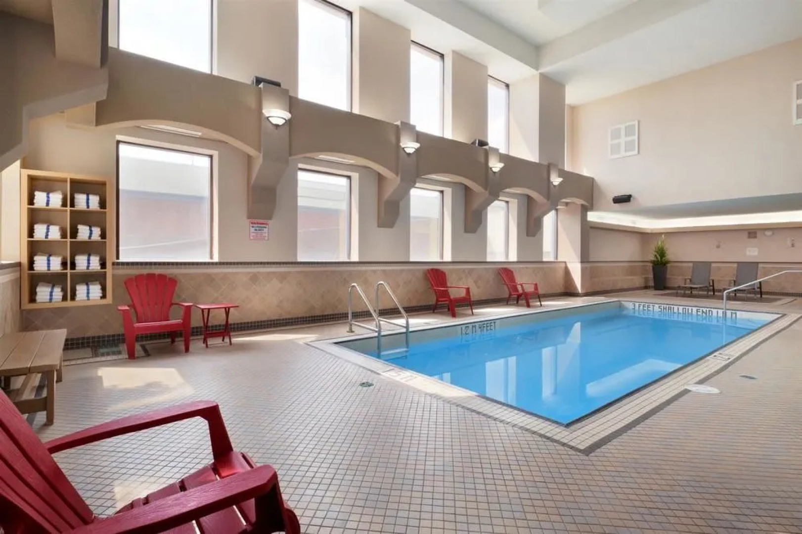 Travelodge Calgary MacLeod Trail