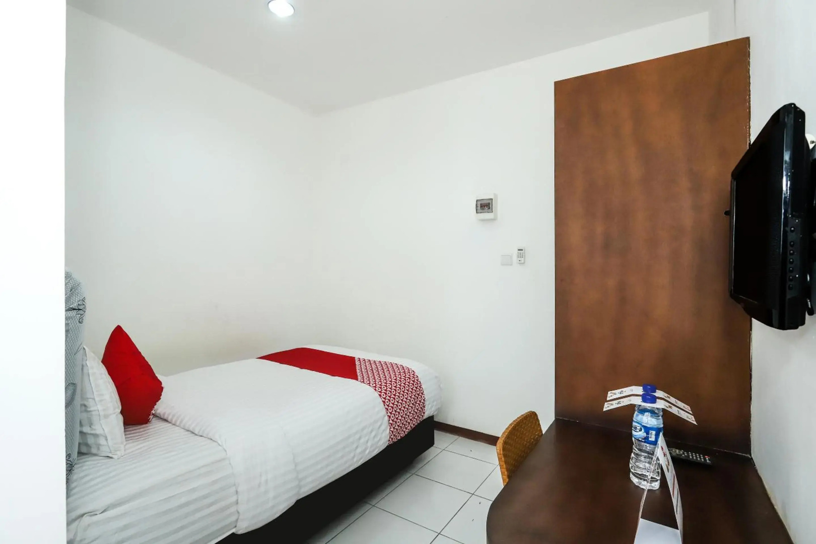 Super OYO 1582 Bungo Guest House