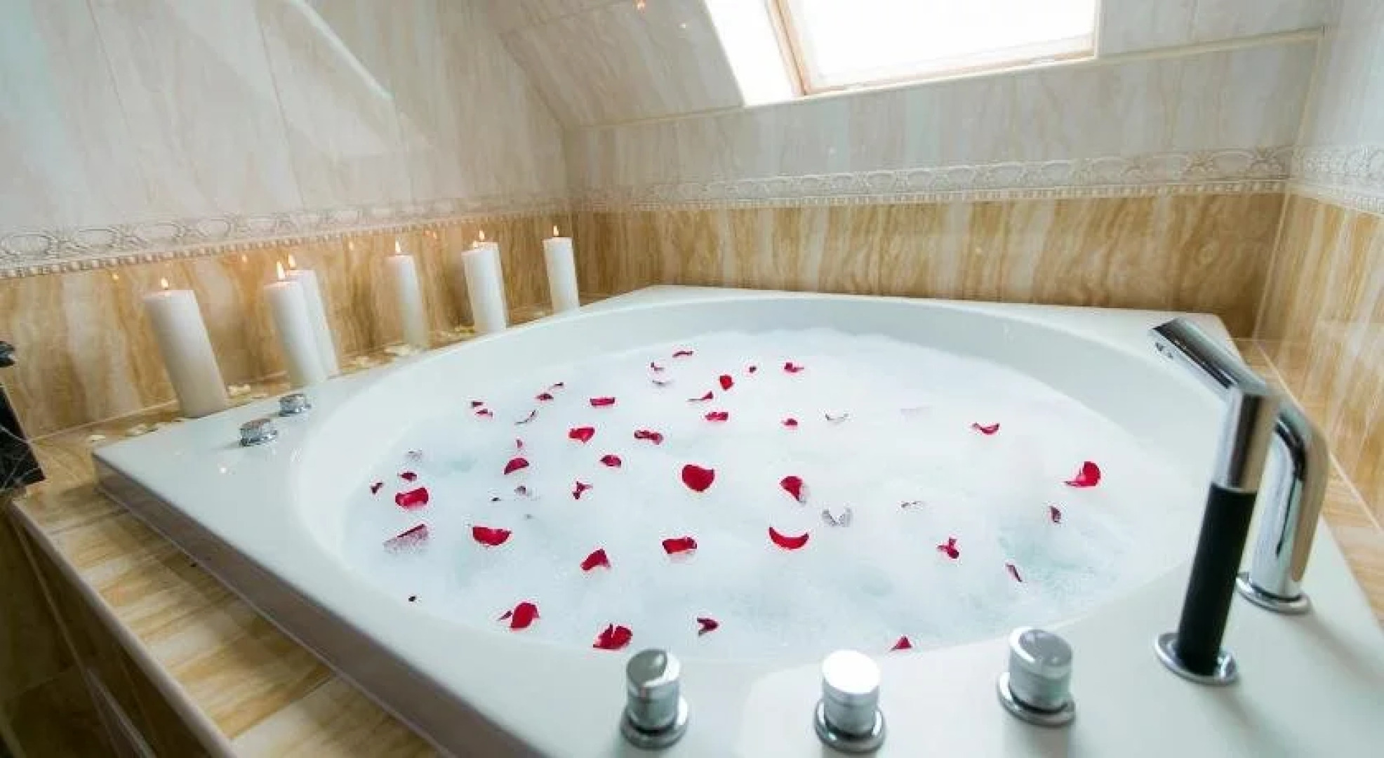 Отельно-ресторанный комплекс «AllureInn»