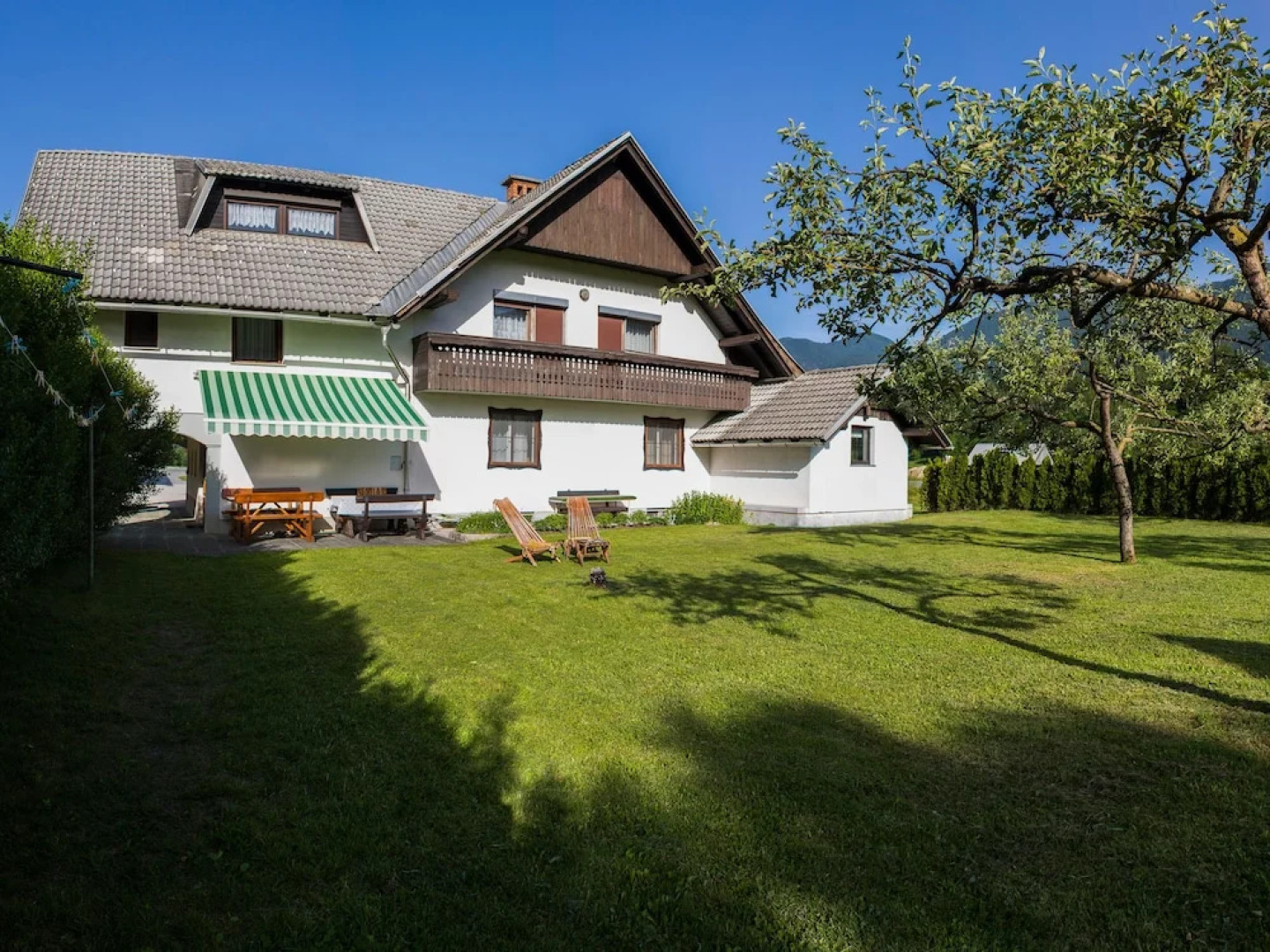 Green Garden Apartments Soklic