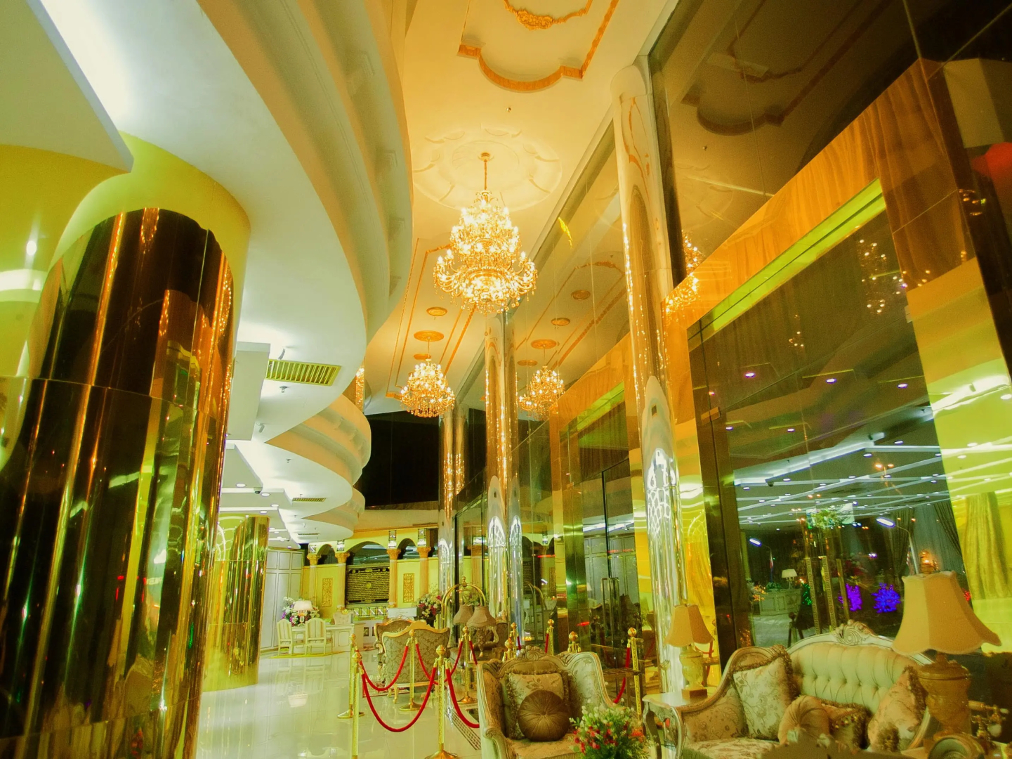 Lace Boutique Hotel