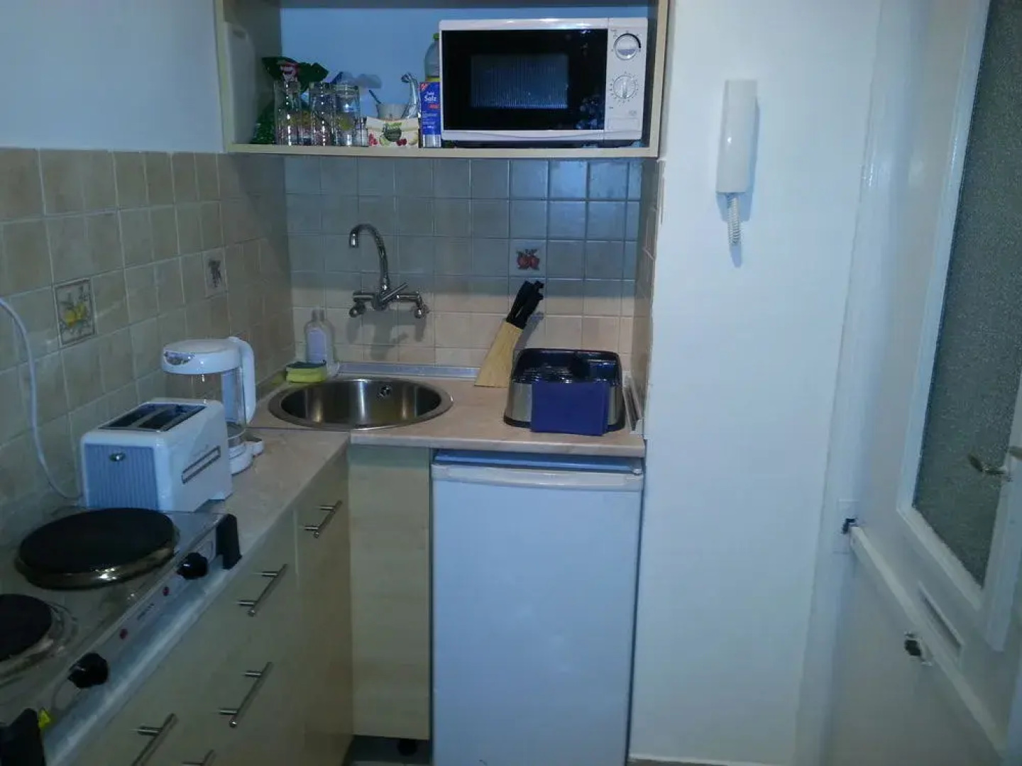 Caterina Private Rooms and Apartments