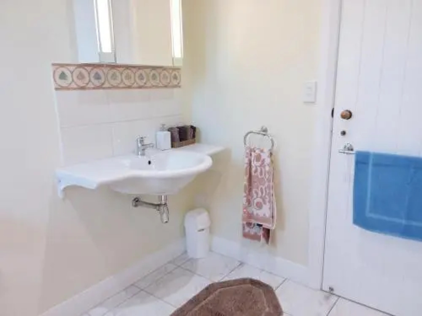 Golden Hills Farm Cottage