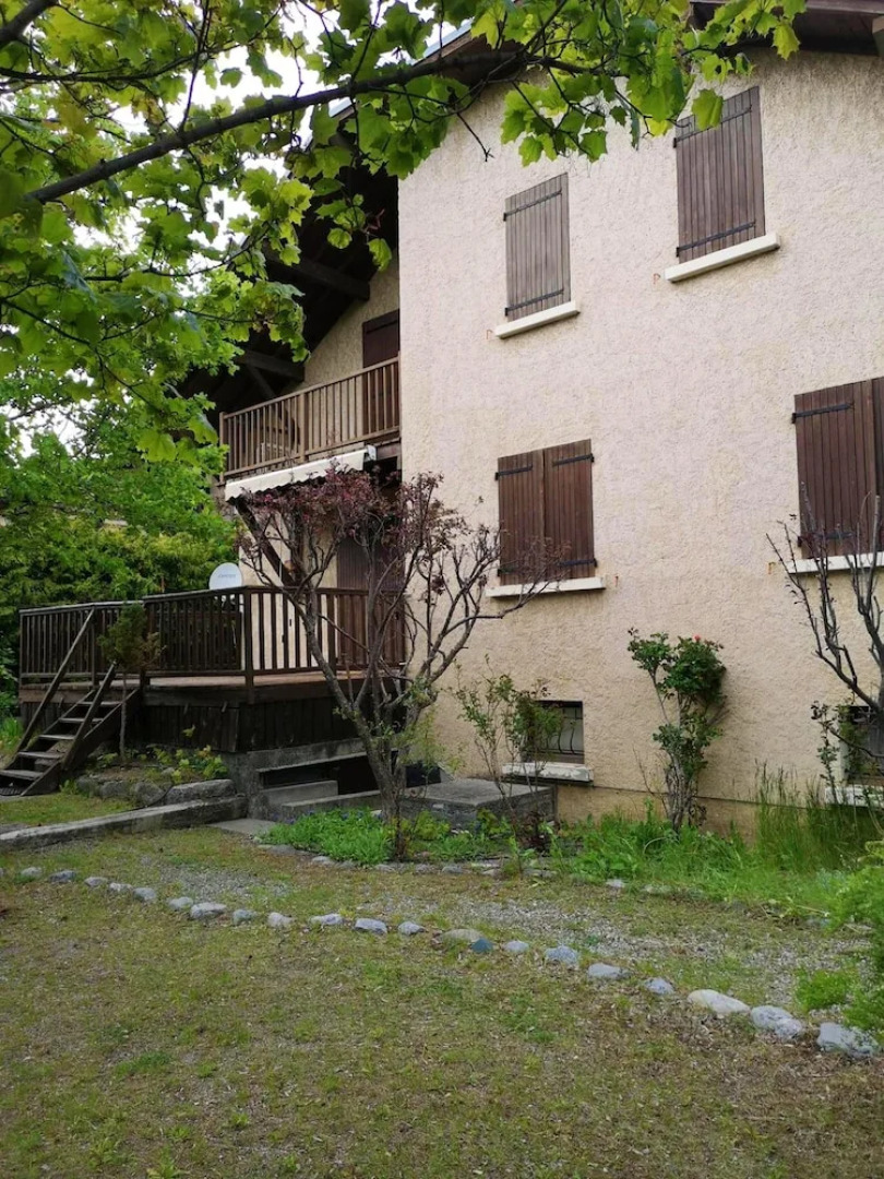 House With 4 Bedrooms in Briançon, With Wonderful Mountain View, Enclosed Garden and Wifi - 16 km From the Slopes