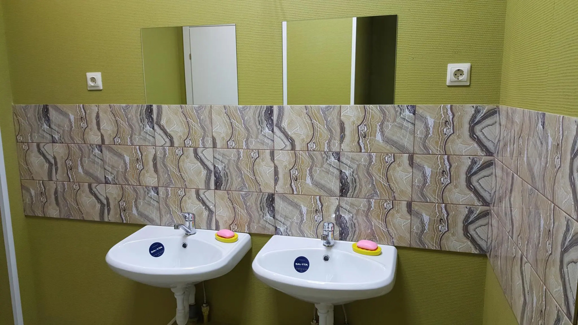 Большая Санкт-Петербургская 108