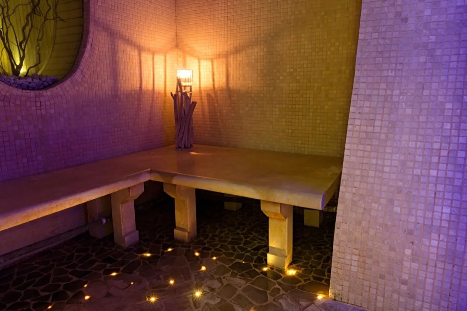 Golden Tower Hotel & Spa