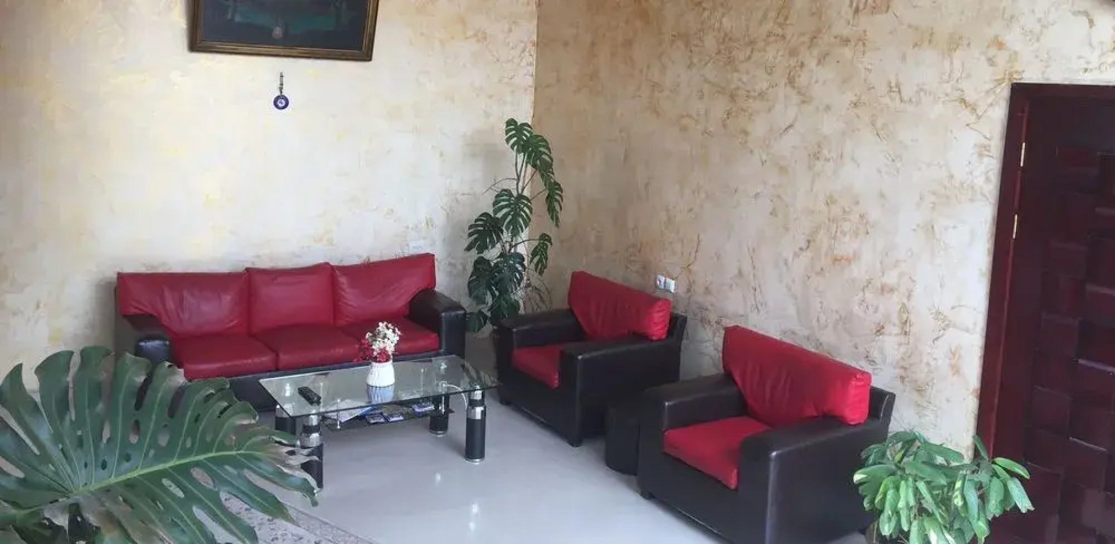 Отель «Элегант»