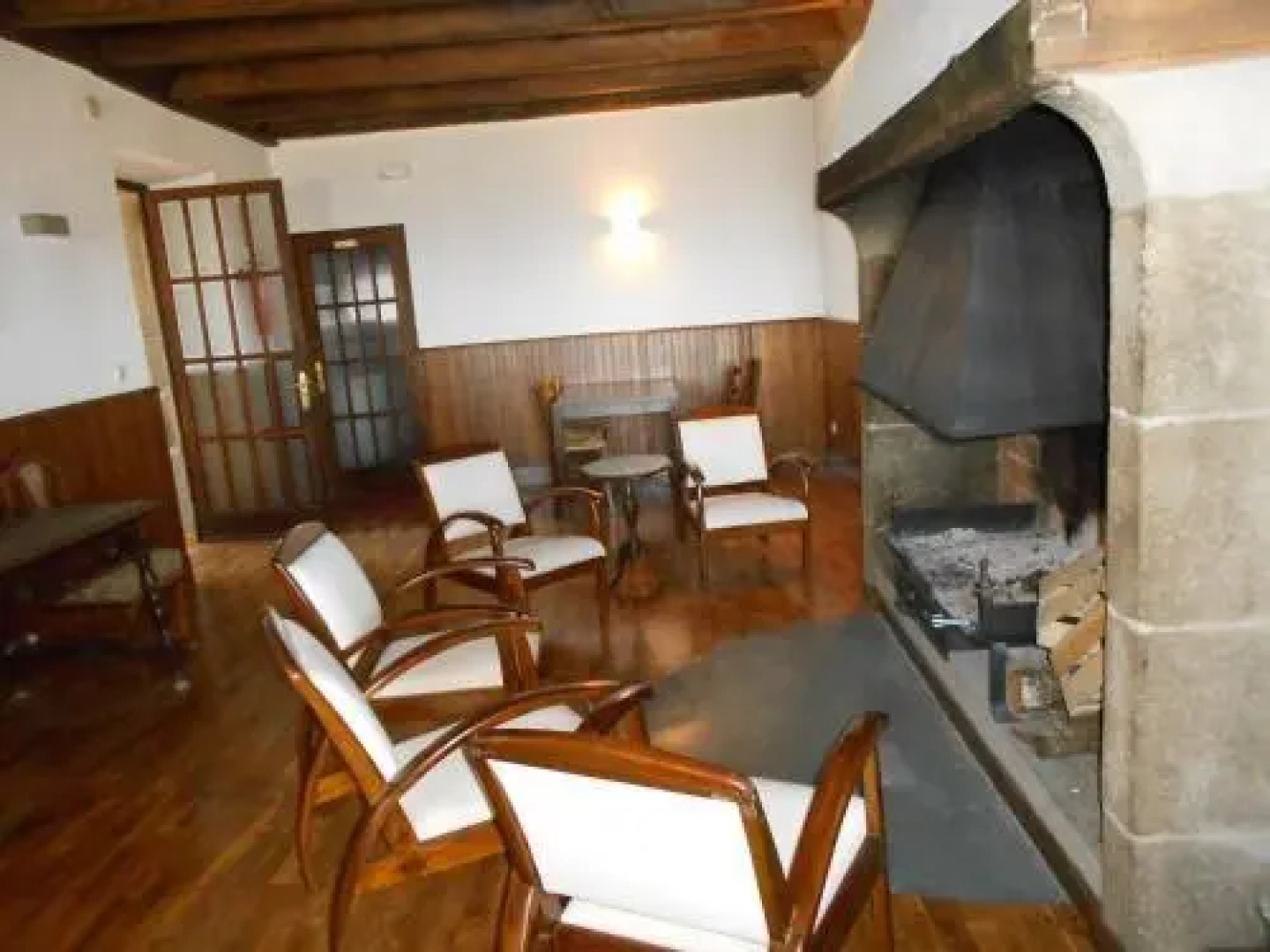 Santuari de la Salut de Sant Feliu de Pallerols