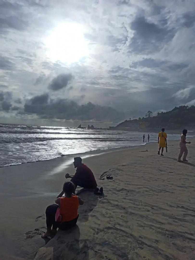 Goroomgo Om Ganesh Naik Cliff Side Guest House Goa