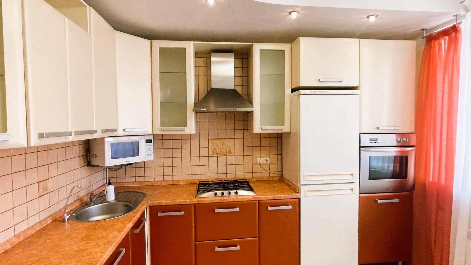 Right Room на улице Баумана