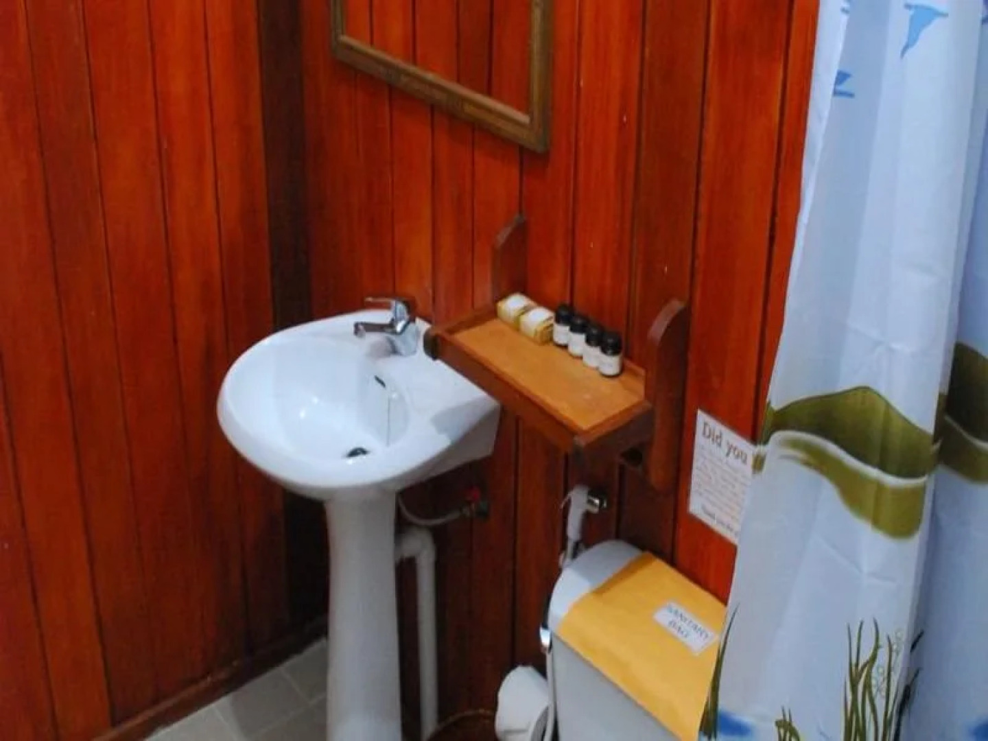 Putao Trekking House