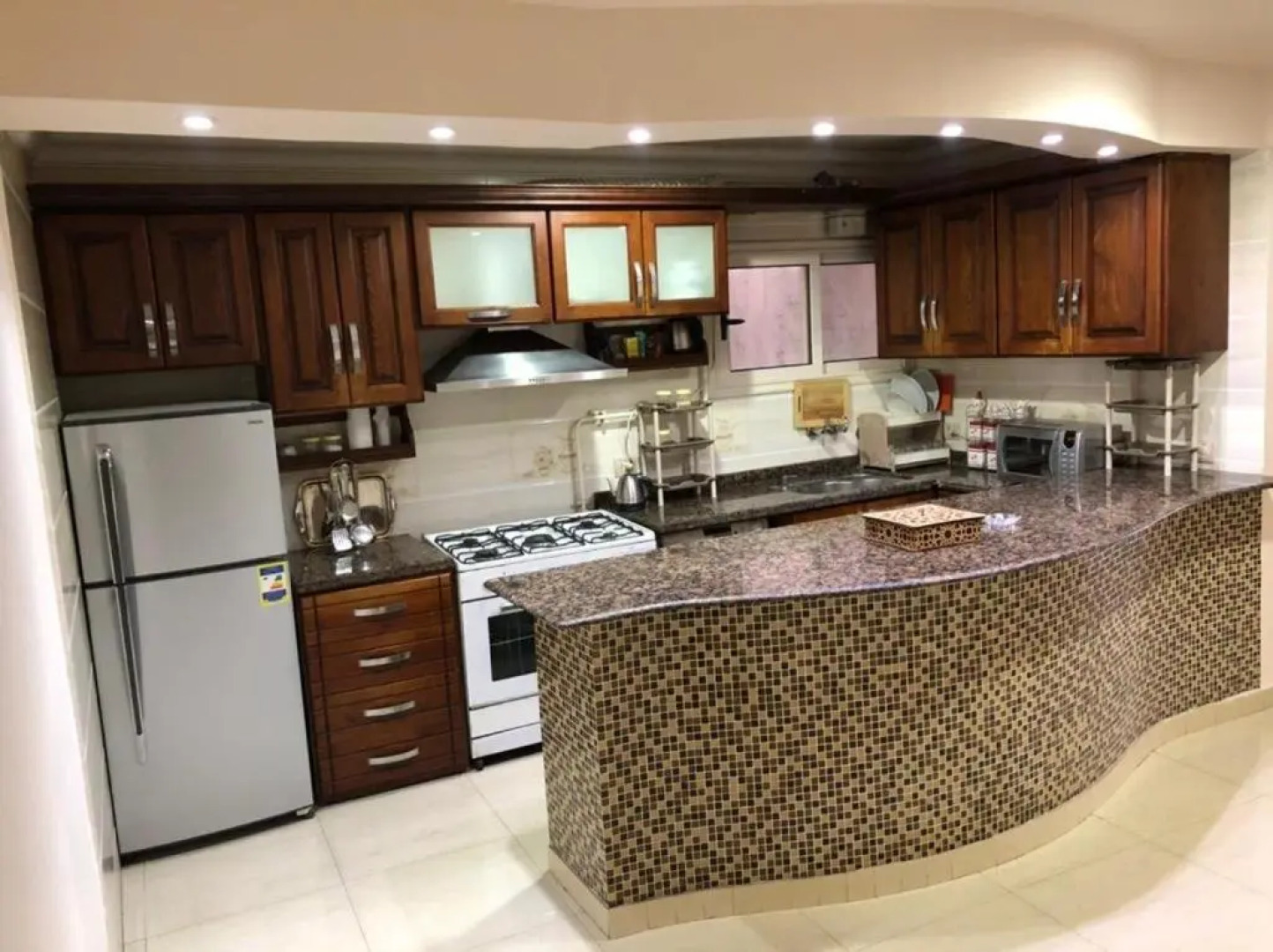 شقه مطله علي قناة السويس والبحر فيو رائع 702