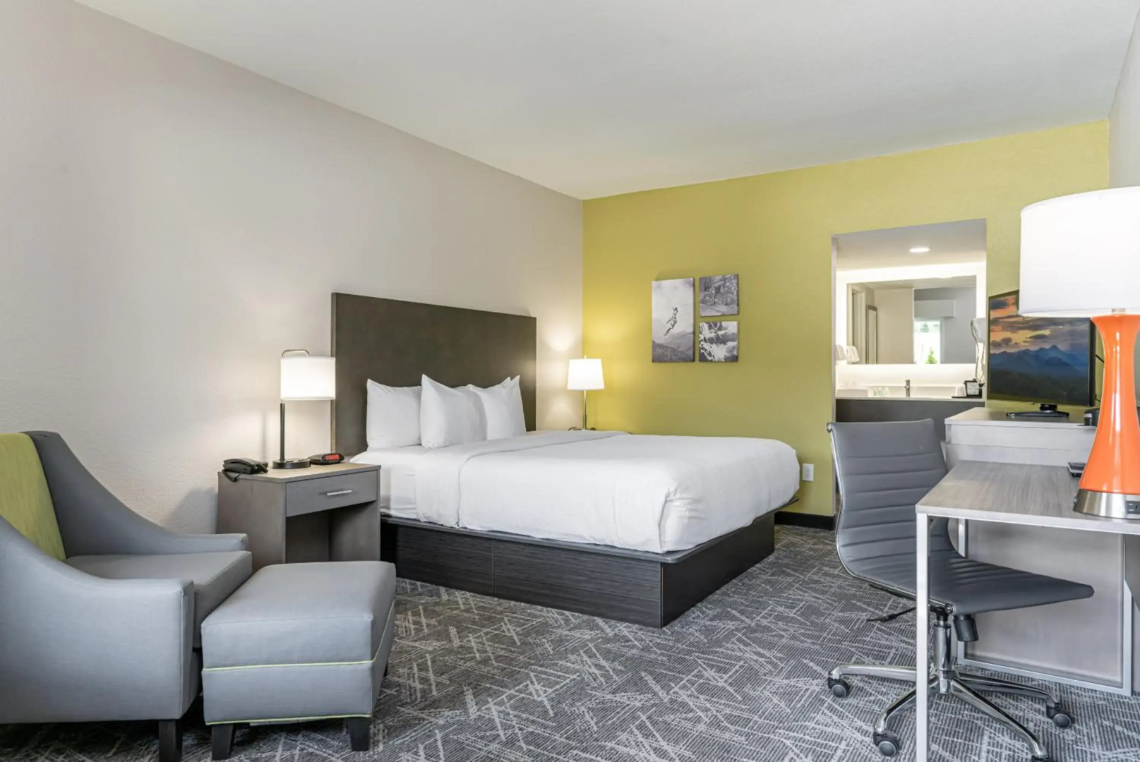 Quality Inn Asheville Downtown Tunnel Road