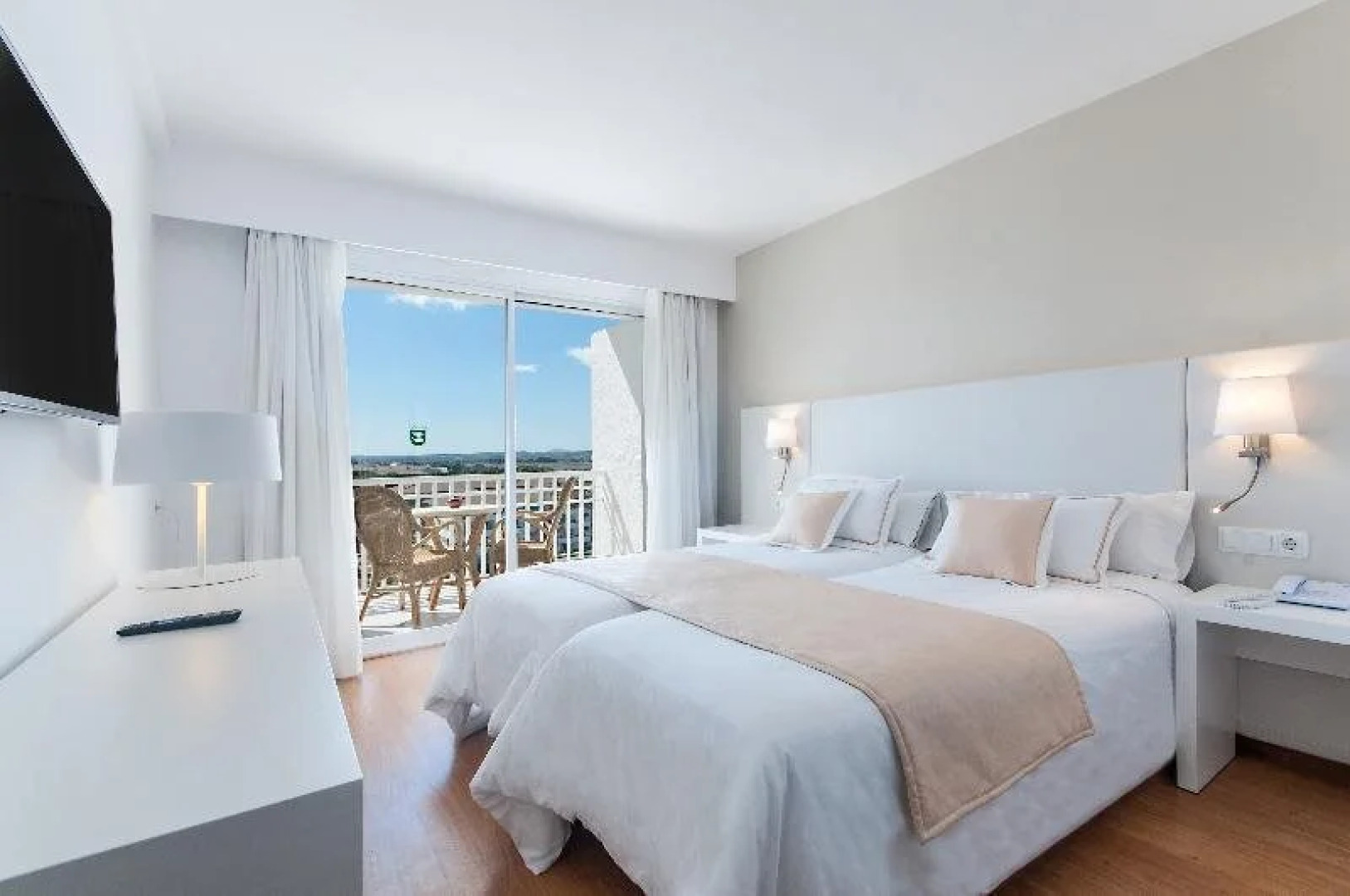 Playa Esperanza Resort