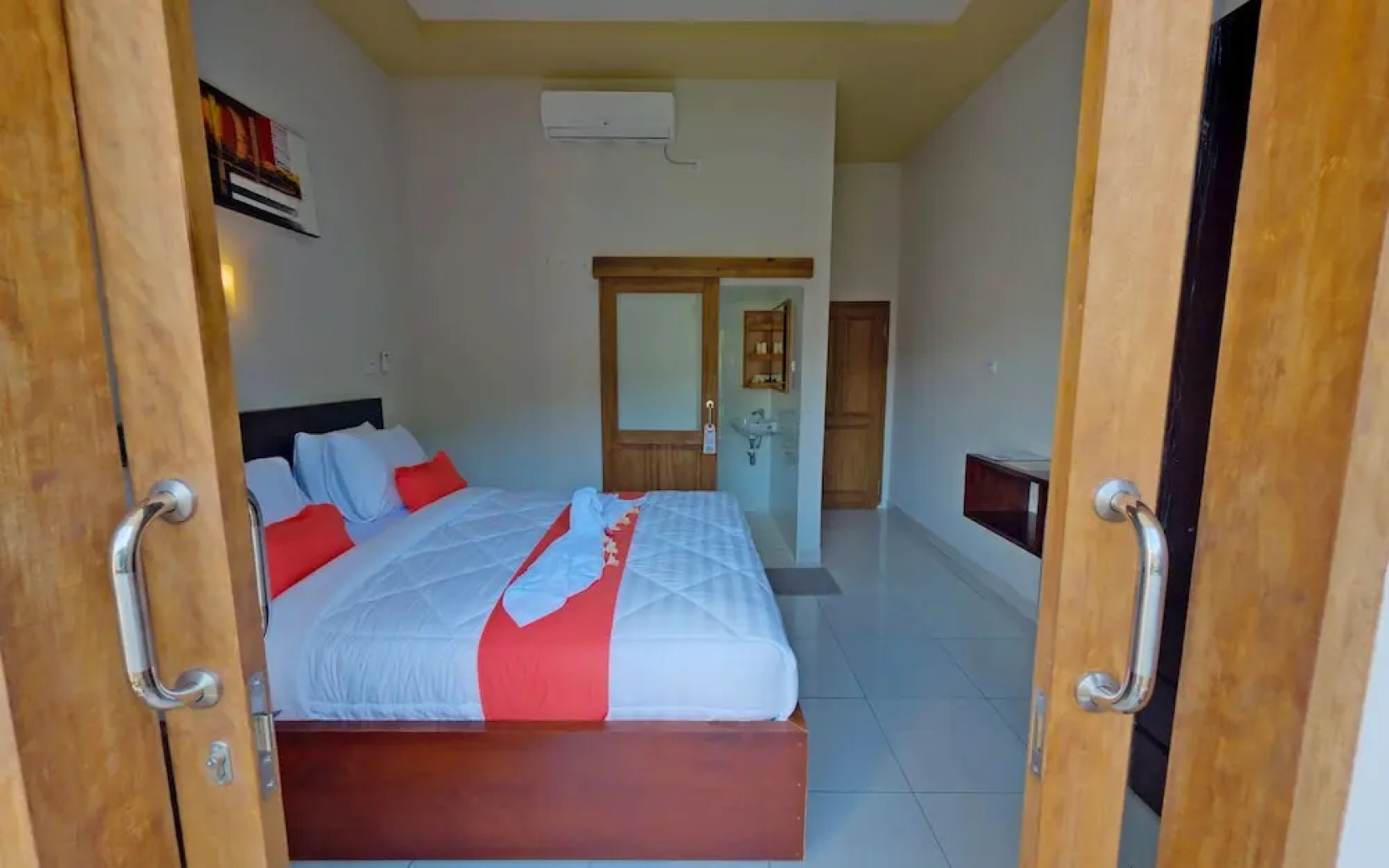 Semilir Senggigi Inn