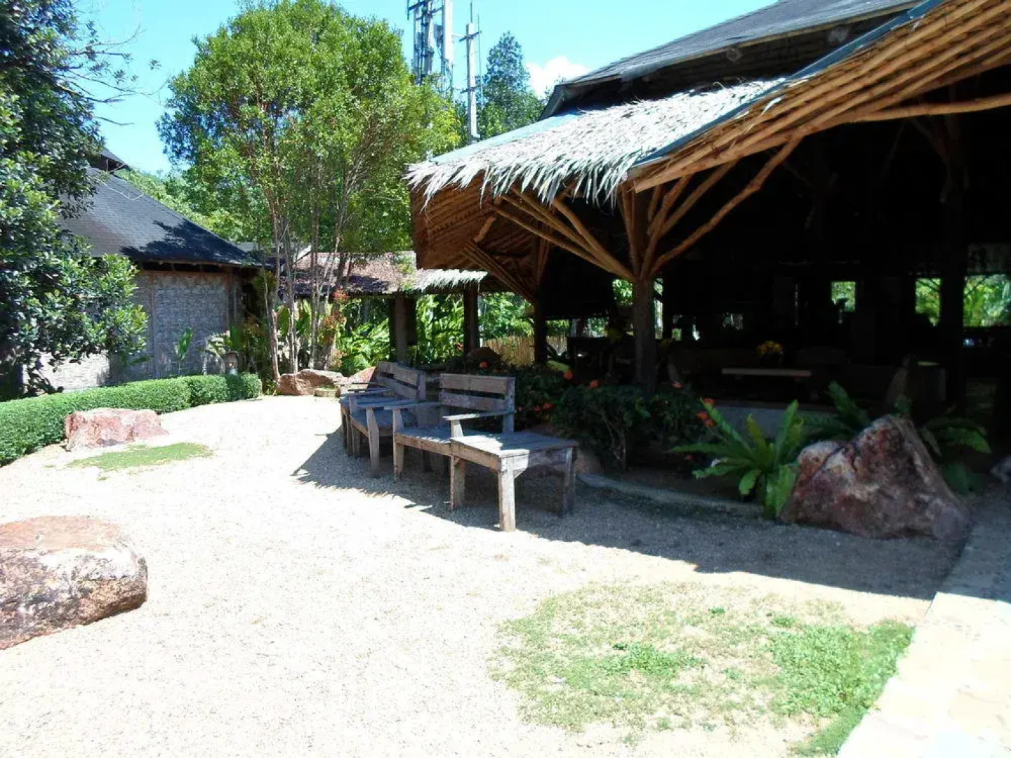 The Cliff and River Jungle Resort