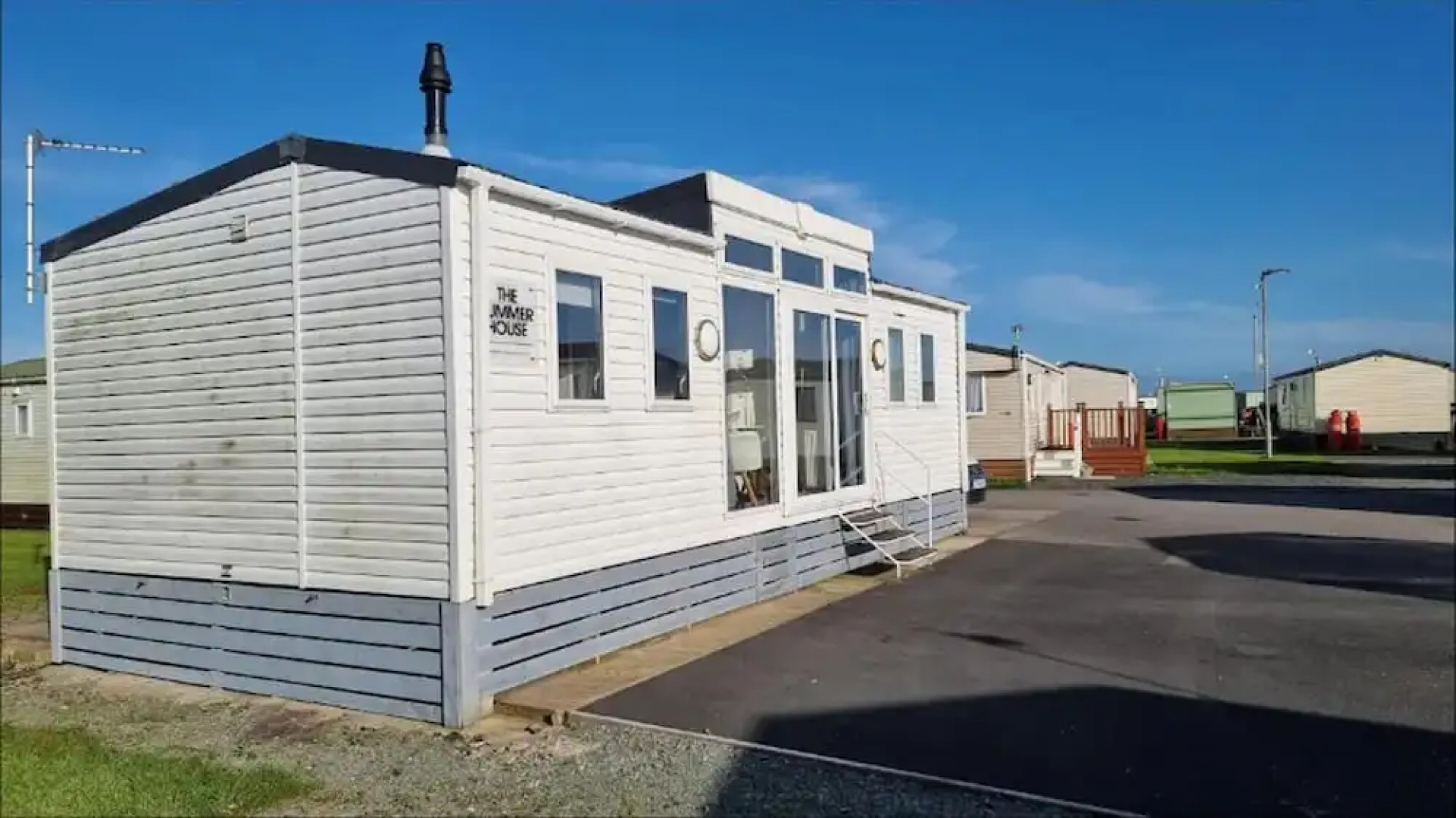 Seaside Holiday Park 4-bed Caravan in Heysham