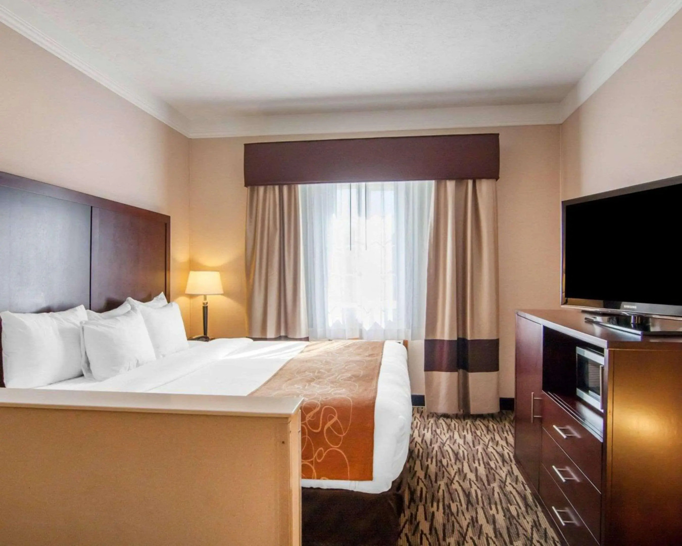 Comfort Suites Salem