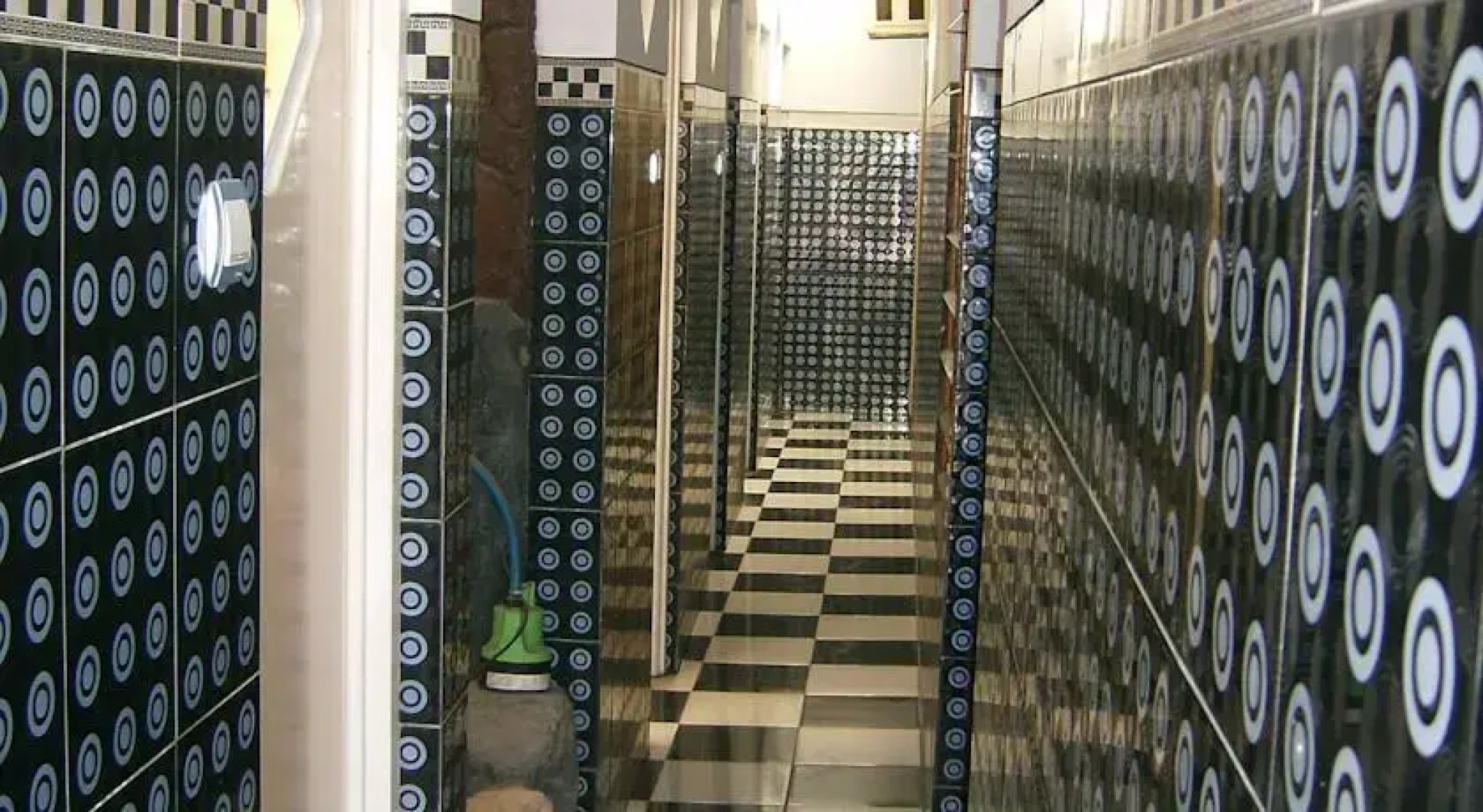 DR Sutomo 44 Homestay