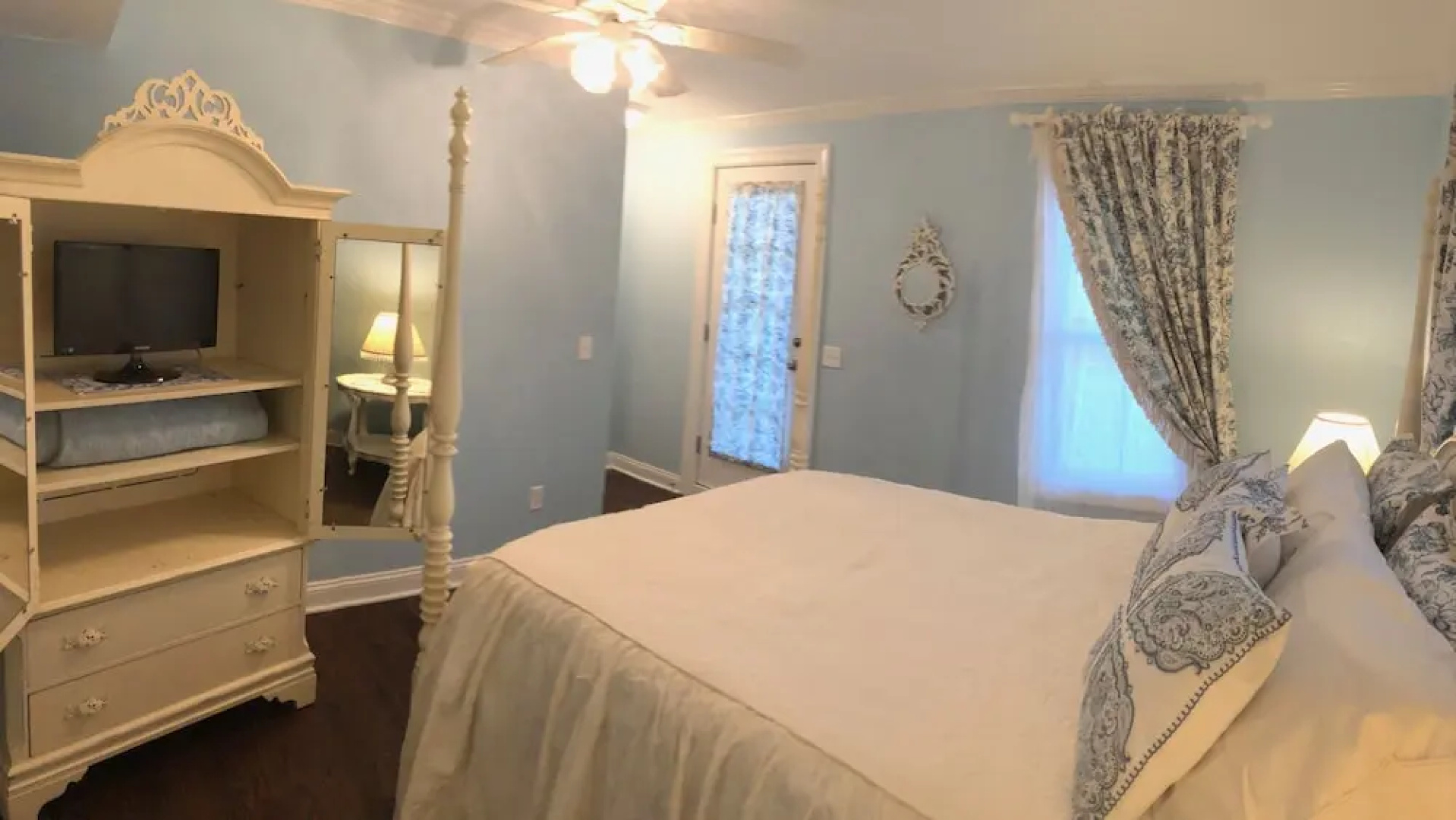 The Carriage House B&B