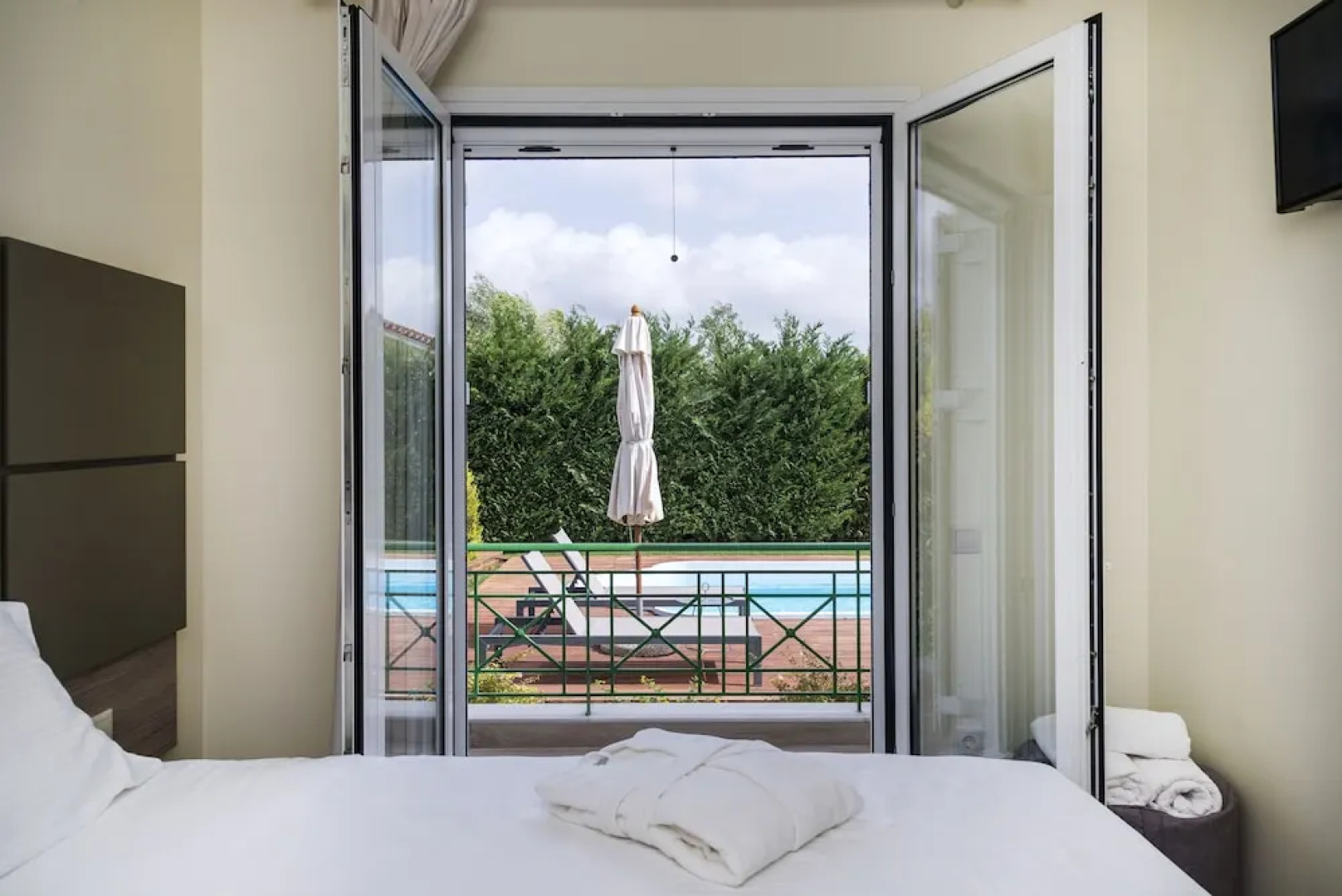 Jewel of Venus Villa - Private Pool Paradise