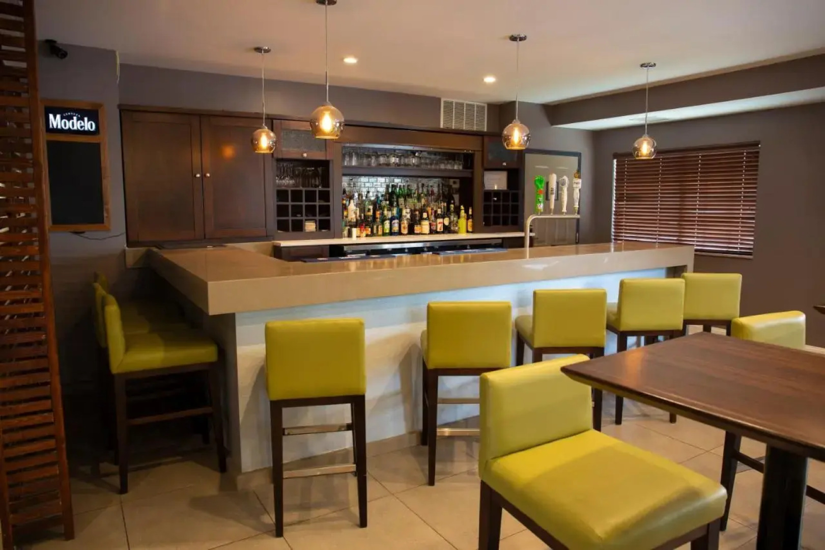 Country Inn & Suites by Radisson, Hoffman Estates, IL