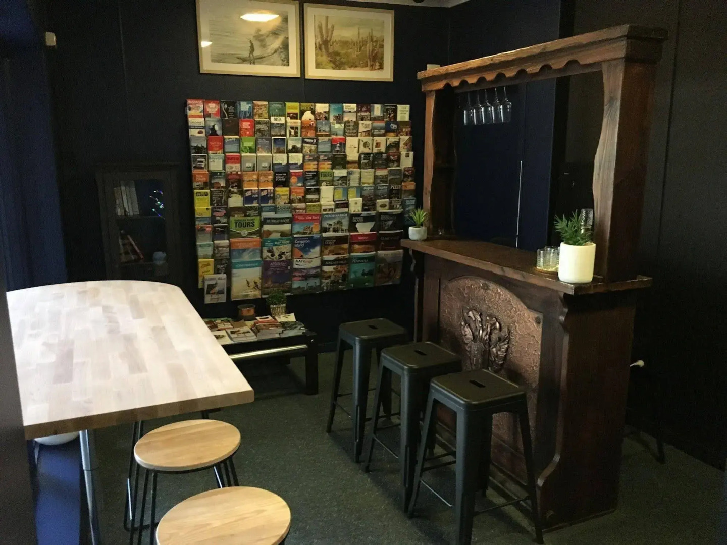 Hello Adelaide Motel and Apartments