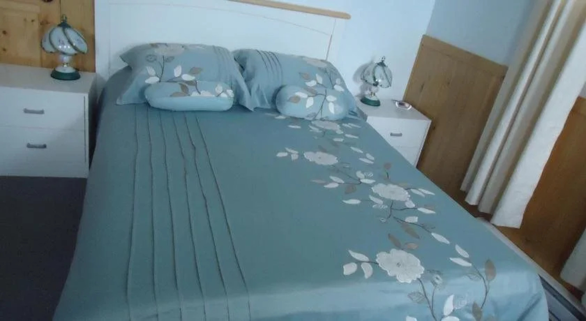 Gîte à l'Abri du Vent Bed and Breakfast