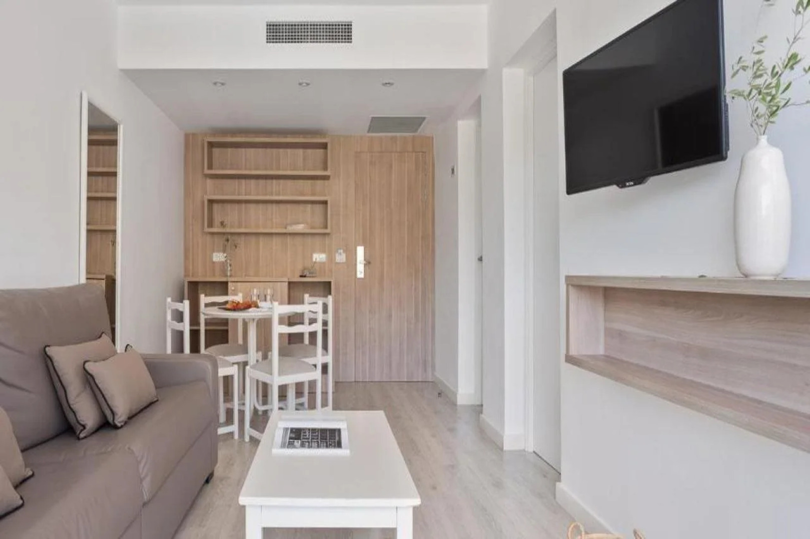 Puerto Azul Suite Hotel