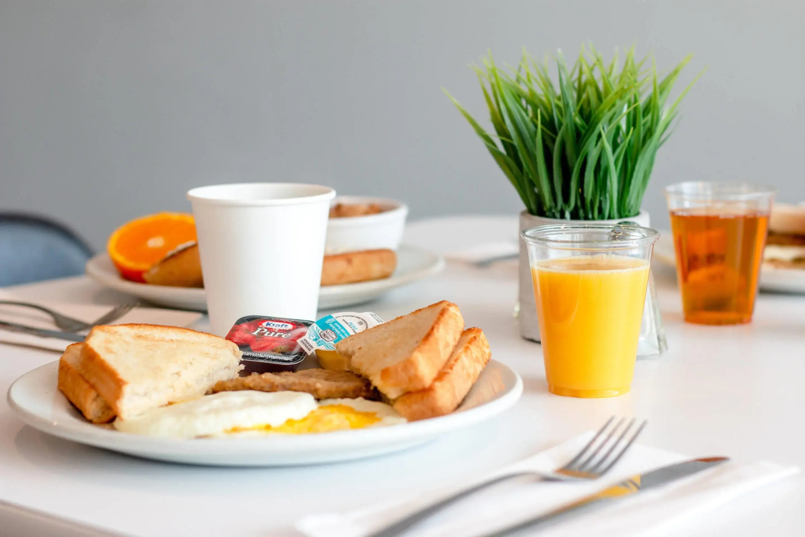 Comfort Suites Kingston Central