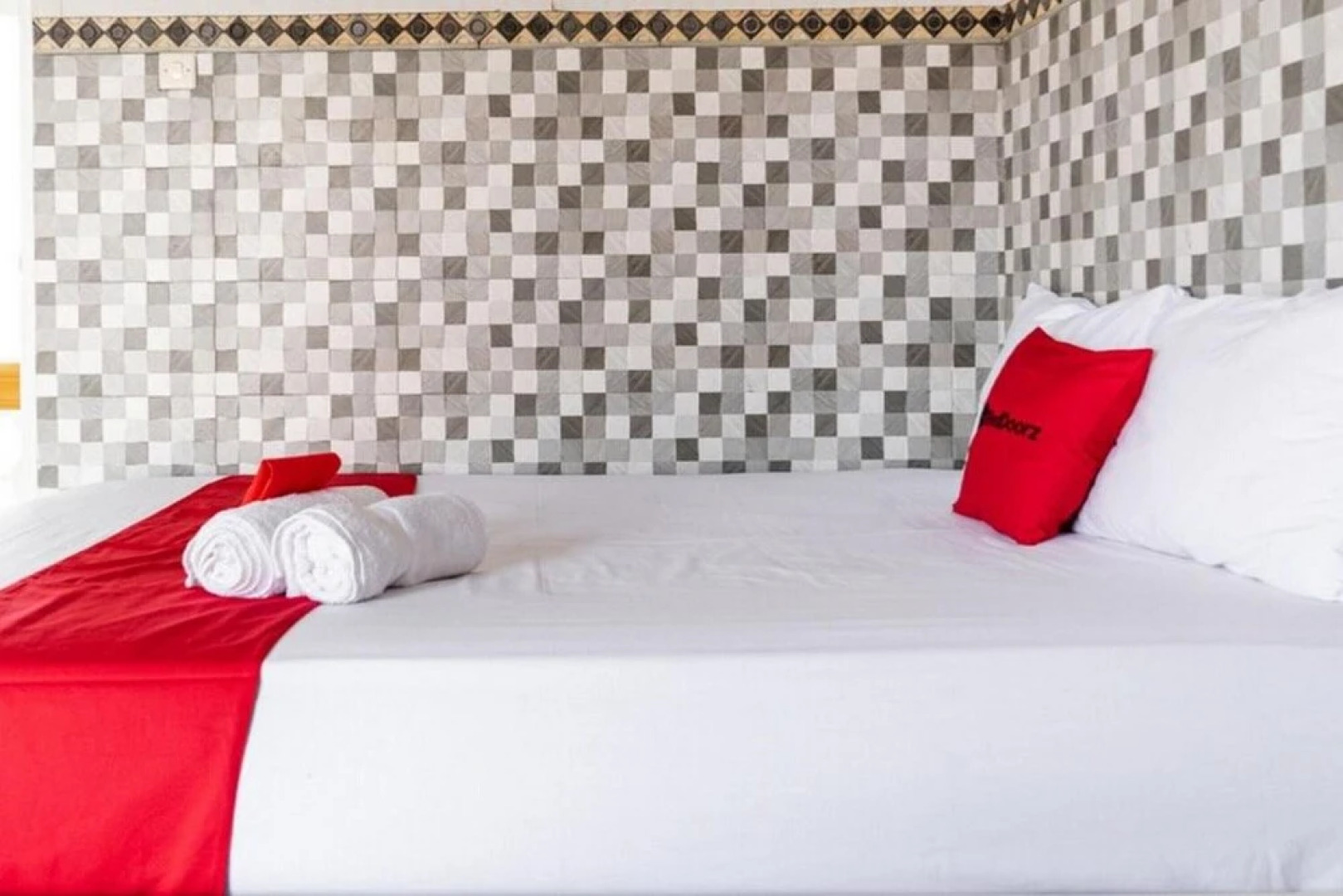 RedDoorz Near Jimbaran Market Bandungan