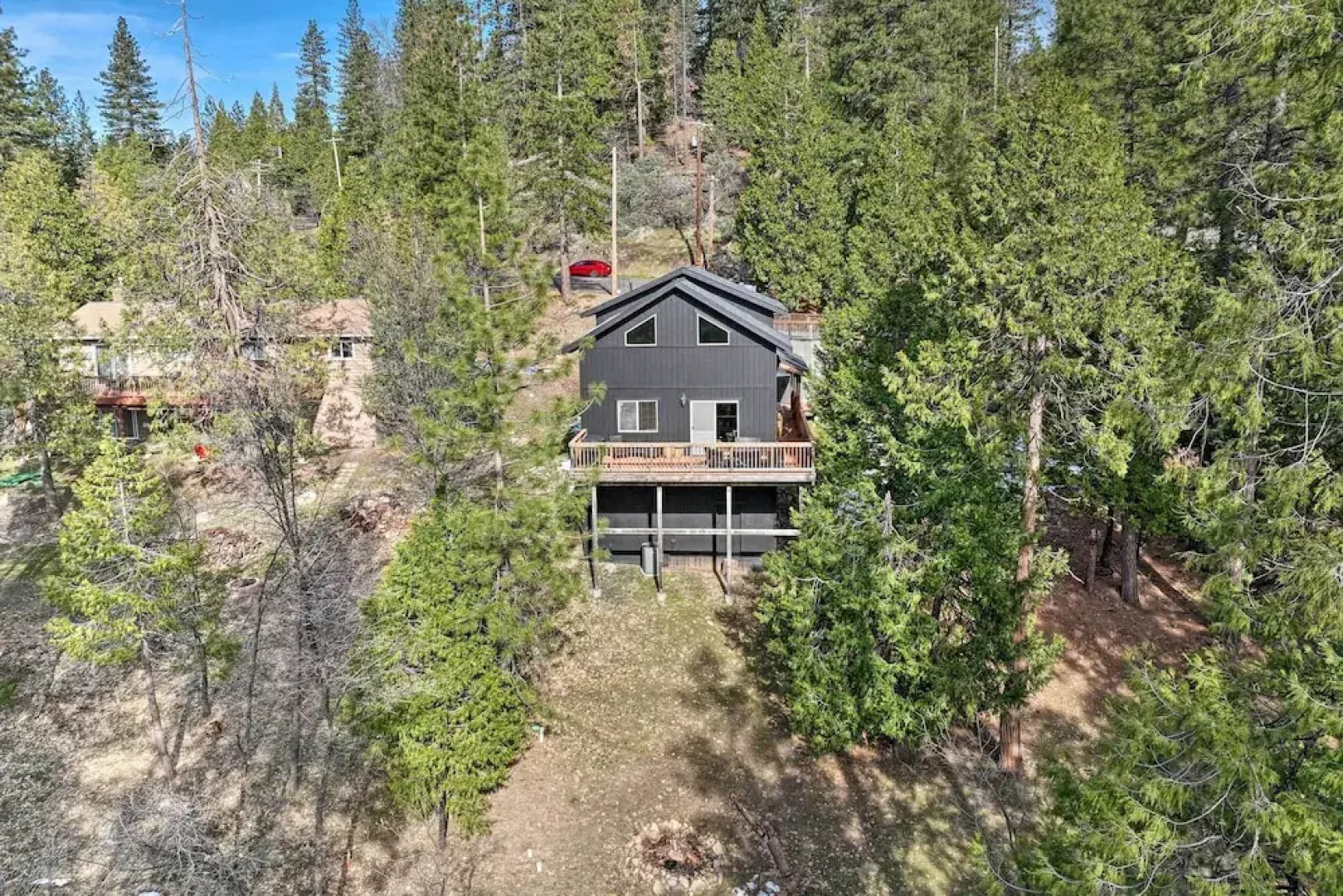 Near Hiking + Wineries: Arnold Cabin w/ Deck!