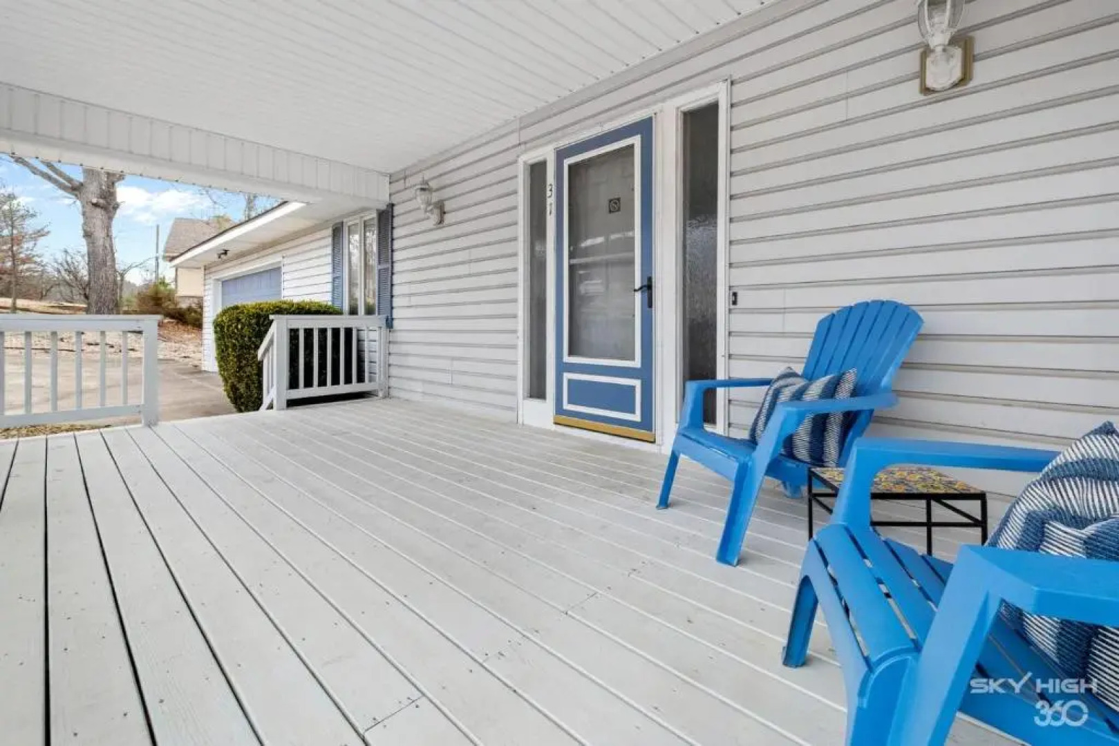 Blue Door Cottage at Scotsdale