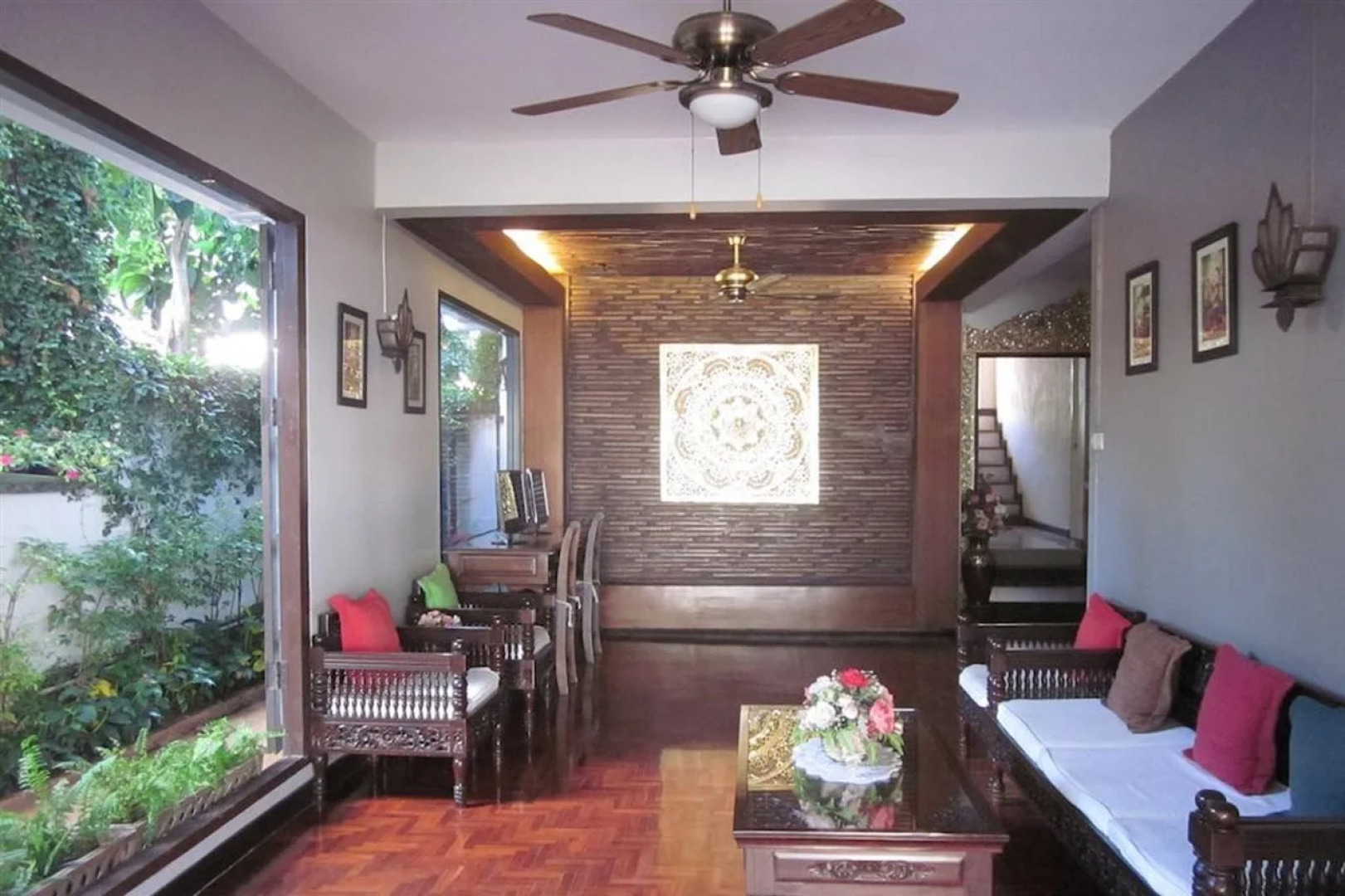 Rachamankha Flora House