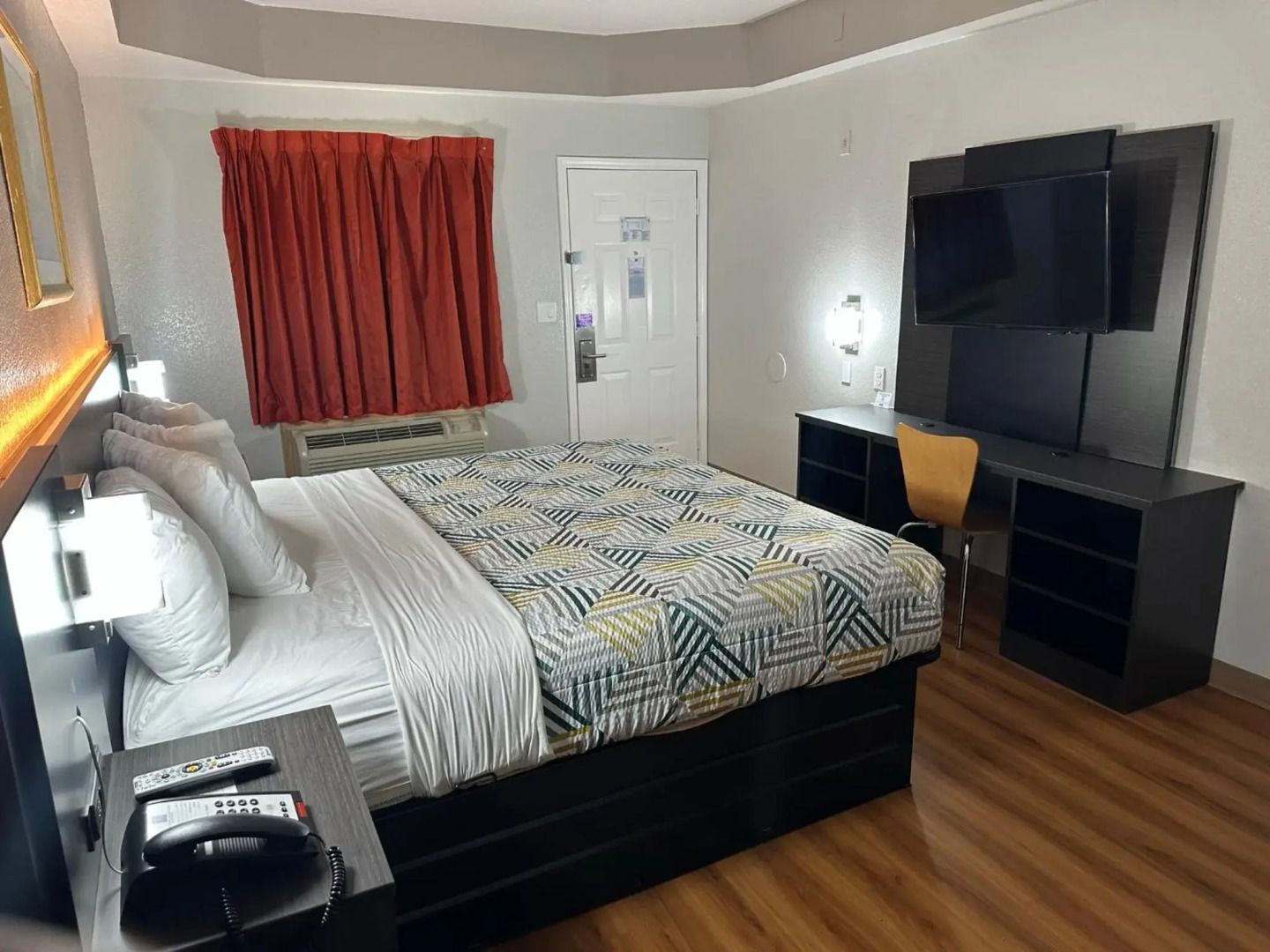 Motel 6 Alvarado, TX