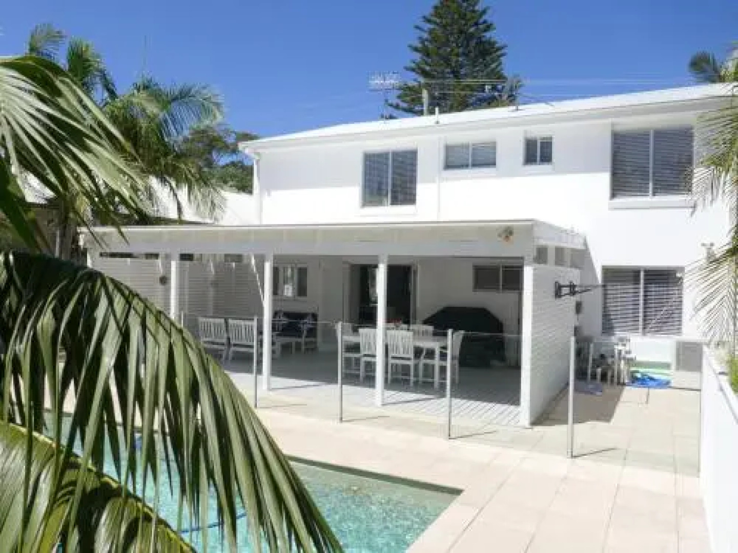 The White House', 25 Tomaree Road - Fantastic House With Pool, Linen Foxtel And Wii-U