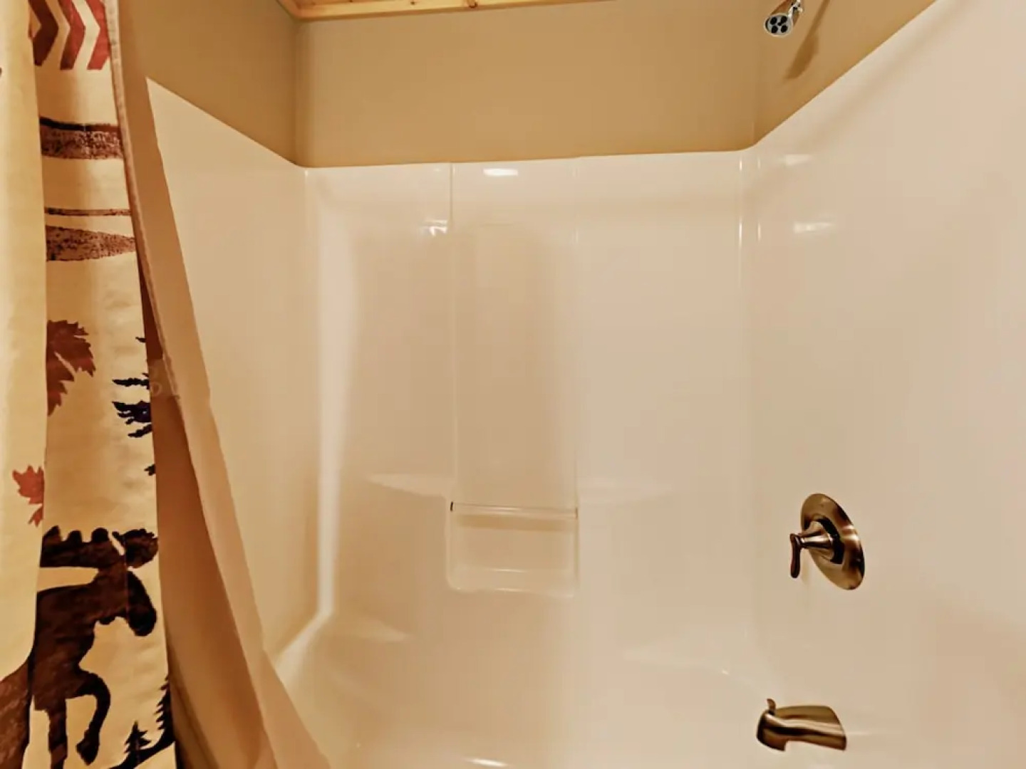 Winding Poplar - 4 Br Home