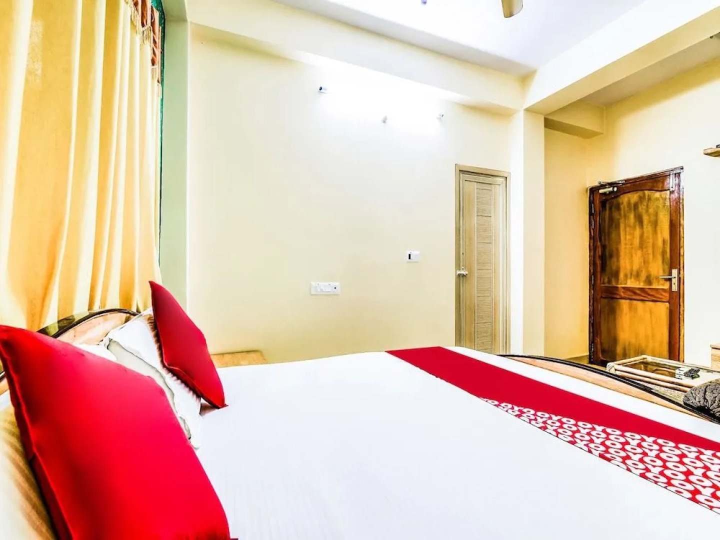 OYO 16791 Blue Ocean Resort