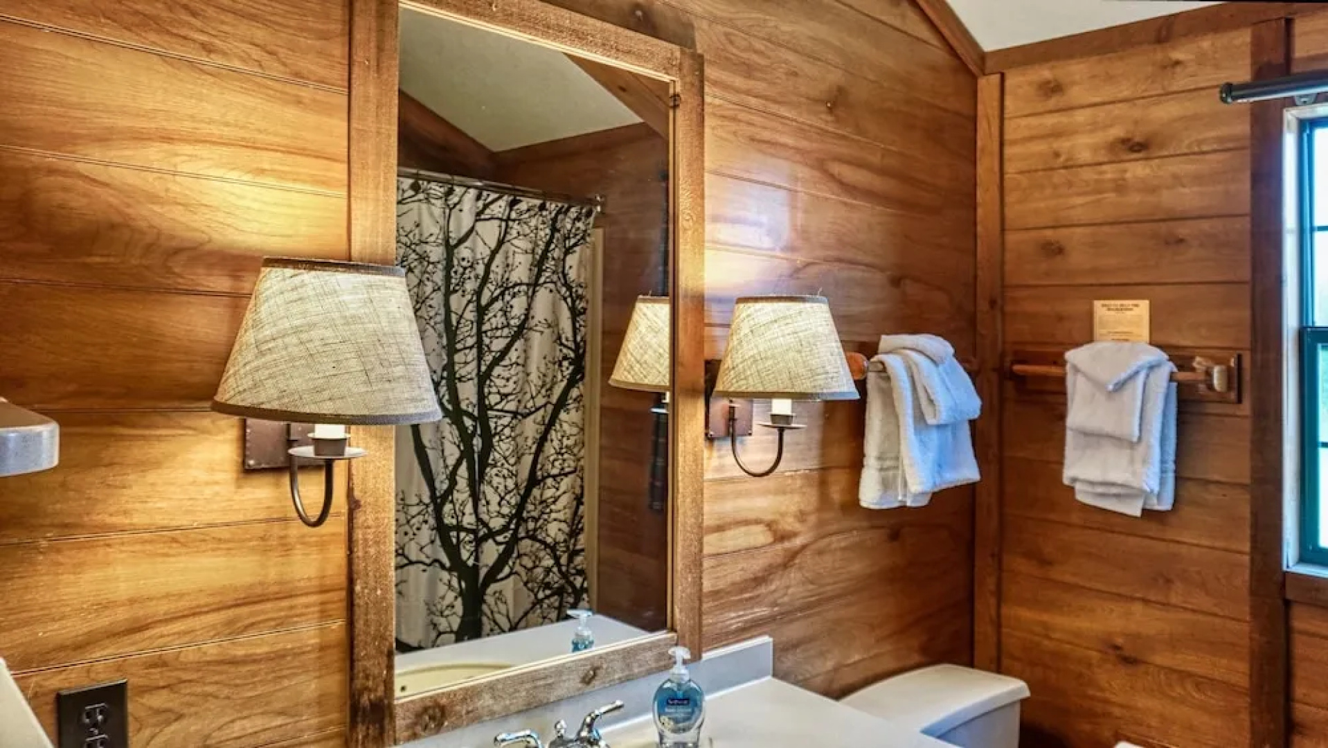 Lake Seminole Country Cabins
