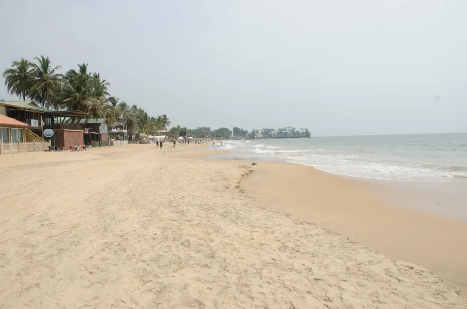 Lavinia Beach Hostel